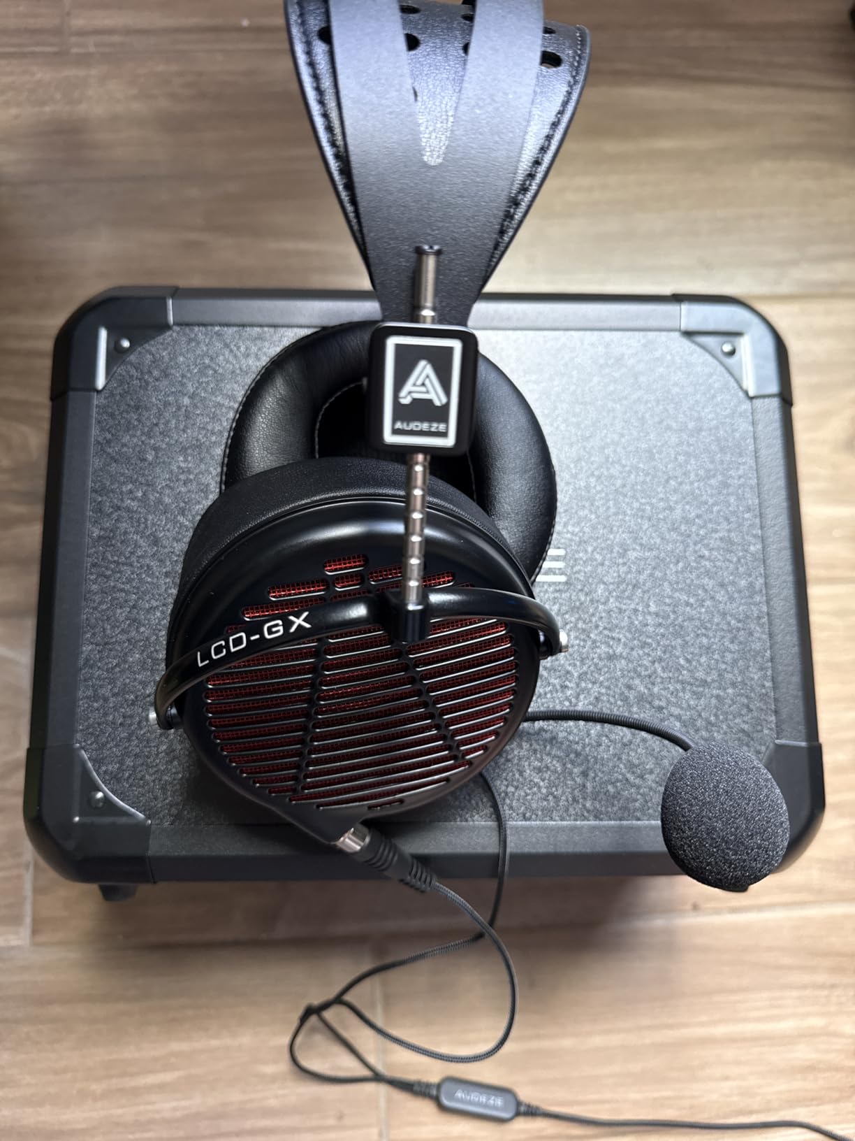 Audeze LCD-GX Audiophile Over-Ear Gaming Headset, Black, with case customer photo 1
