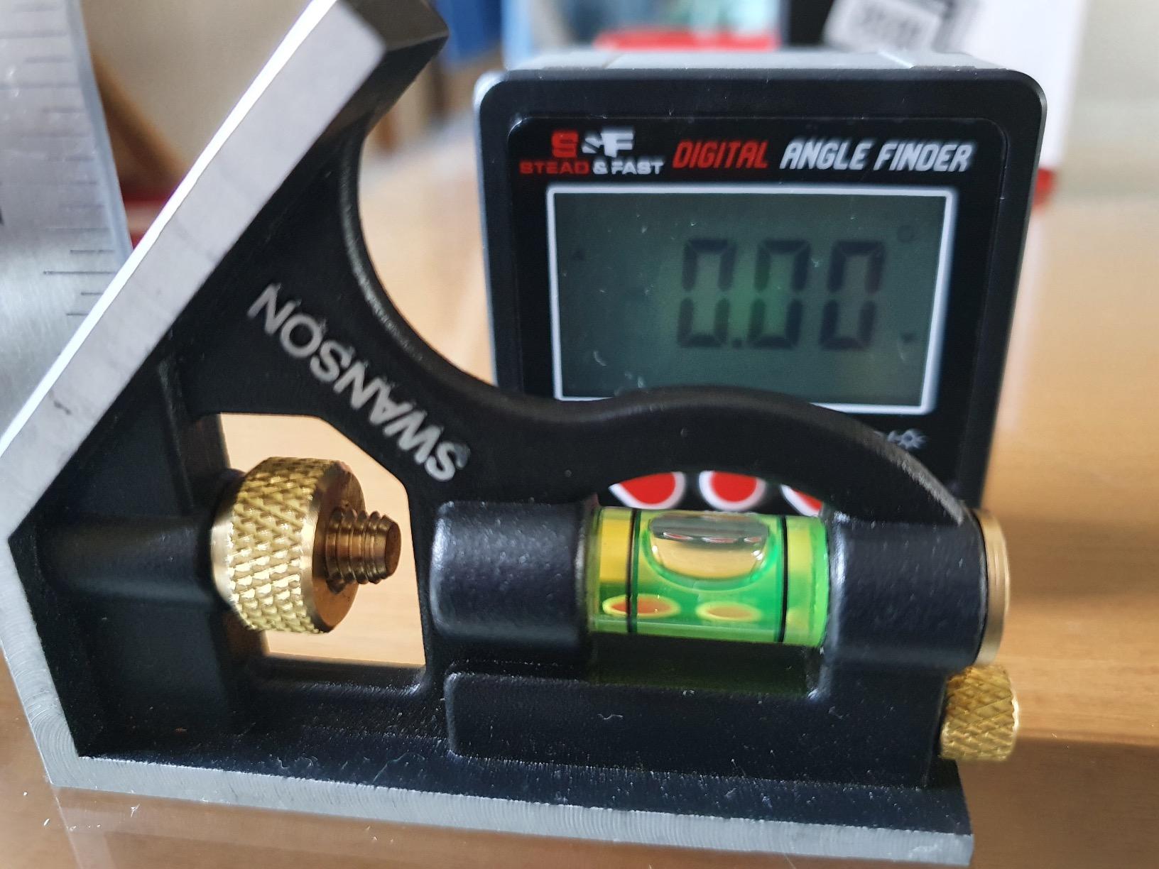 S&F STEAD & FAST Digital Angle Gauge Magnetic, Angle Cube for Table Saw | Backlit LCD, +/-0.2 degree accuracy, Self-inverting display, Absolute & Relative, Hold & Zero, for Woodworking, Plumbing & Miter Saw customer photo 1