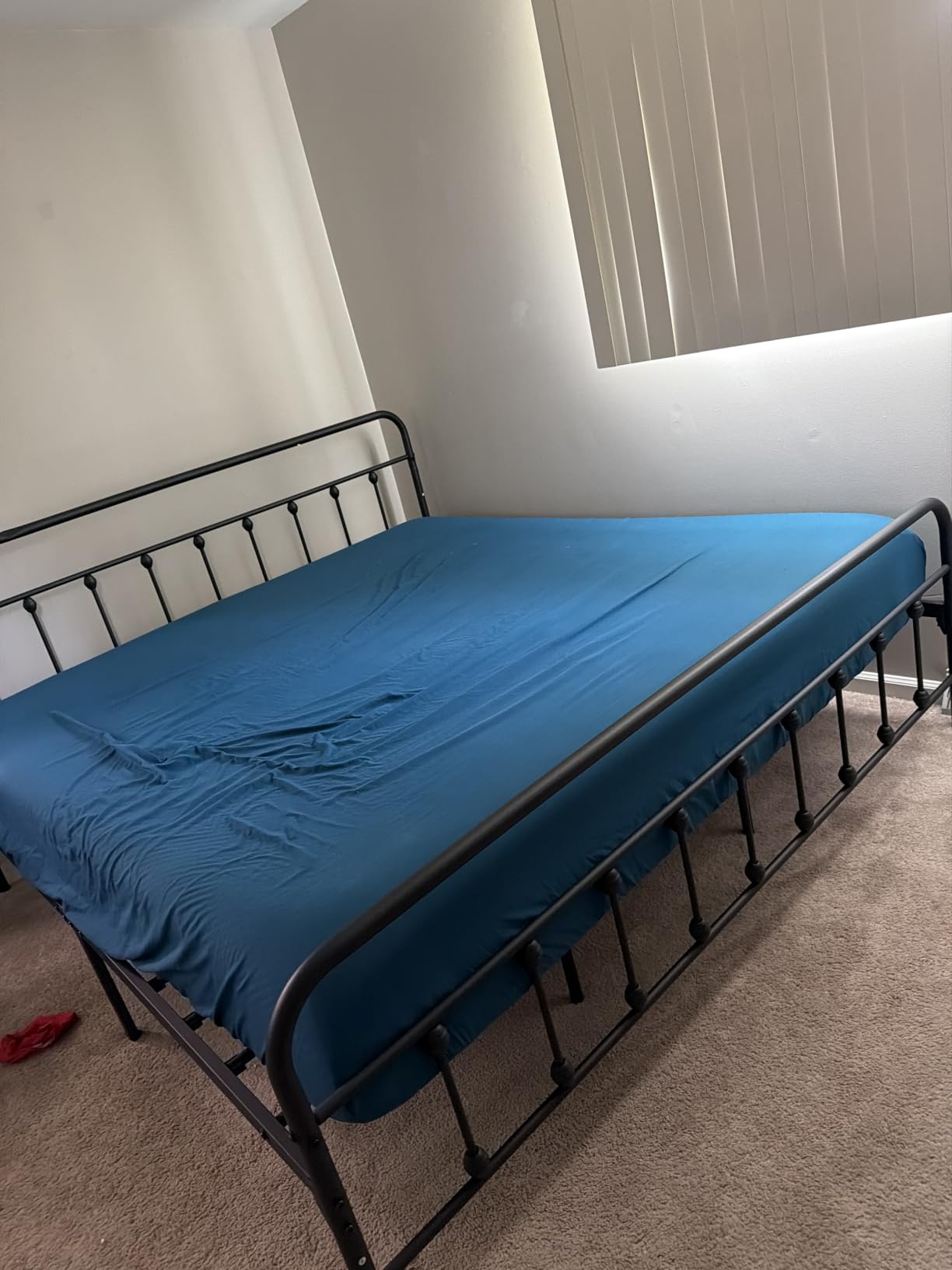 Yaheetech Queen Bed Frame with Headboard, Victorian Vintage Bronze Iron | Easy-to-assemble sturdy metal frame for noiseless sleep; no box spring needed, provides spacious 12.6in under-bed storage customer photo 1