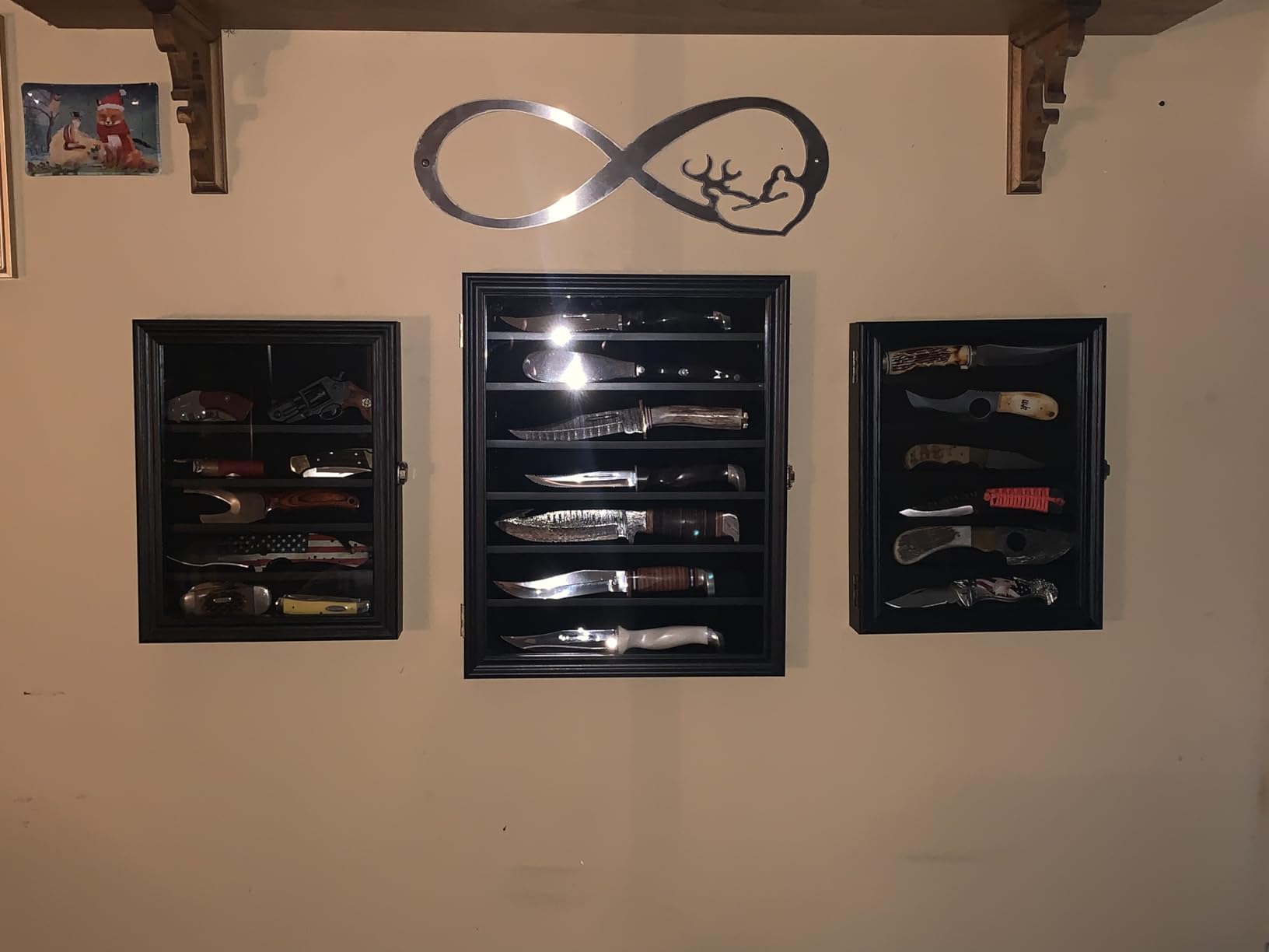 Pro Collector's Pocket Knife Display Case Folding Knives Display Frame Shadow Box for Militay Hunting Knives with 98% UV Protection Lockable (Black Finish) customer photo 2