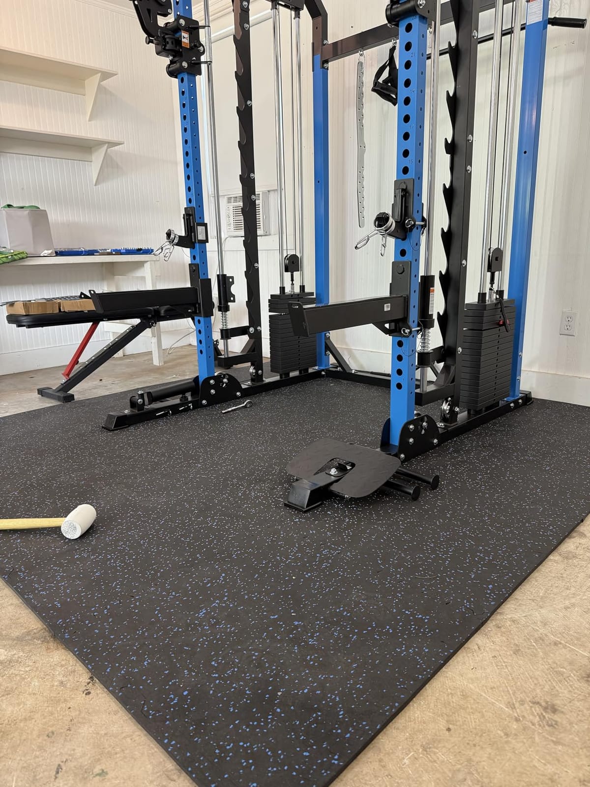 SUPERJARE 0.56'' Thick 48 Sq Ft Rubber Top Gym Flooring for Home Gym | High Density Gym mat with Upgraded Rubber Top, 12 Pcs Interlocking EVA Foam Exercise Equipment mat, Workout Mat, Black/Grey customer photo 2