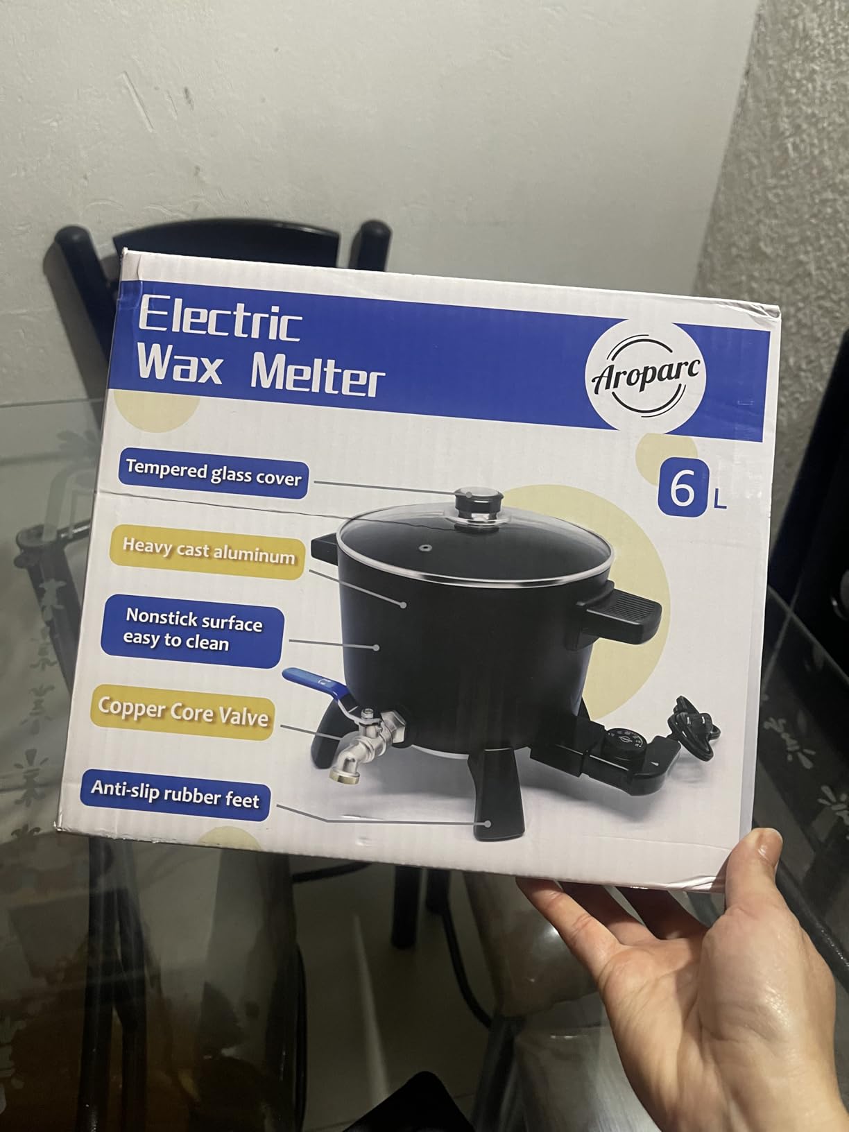 Wax Melter for Candle Making, 11Lbs (6Qts) Candle Wax Melting Pot | High-flow spout, Anti-tip Support Feet, Classic and durable, Non-stick, Free temperature setting, Long-lasting build customer photo 1