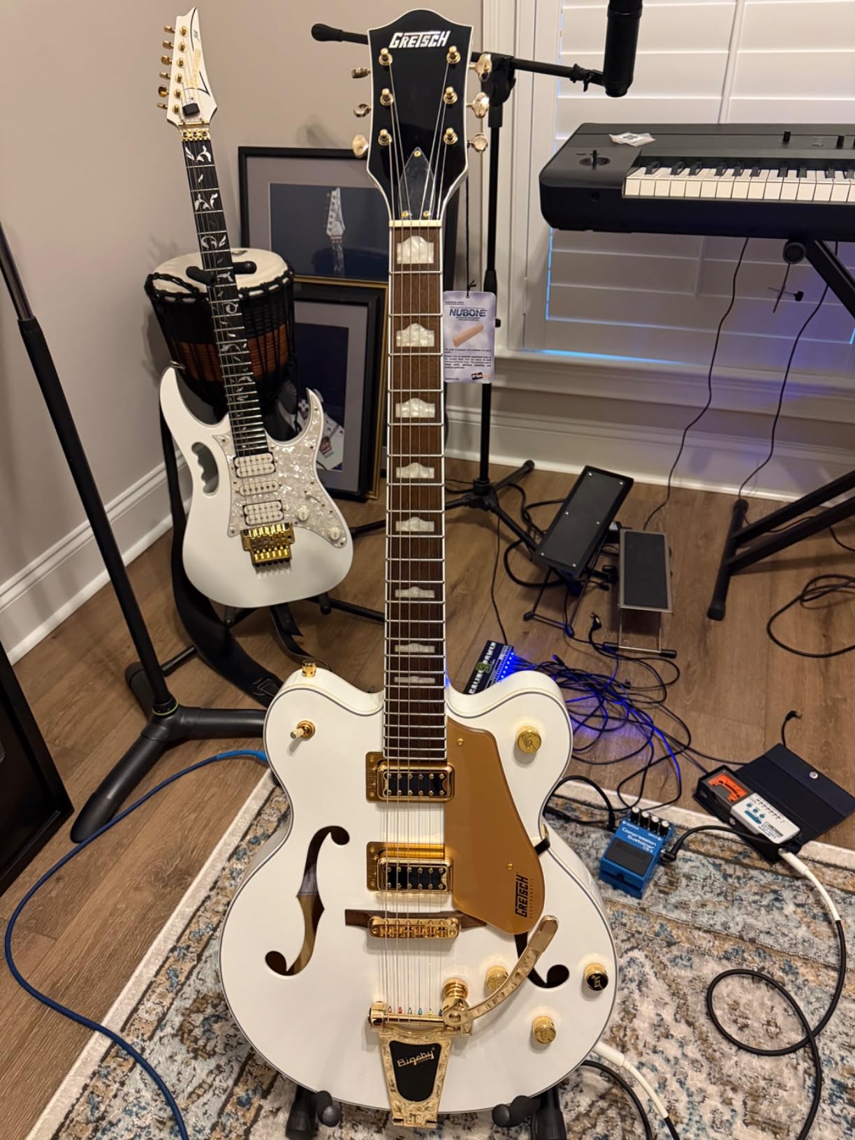 G5422TG Electromatic Classic Hollowbody Double-Cut with Bigsby - Snowcrest White customer photo 1