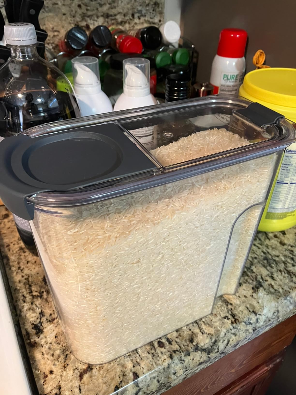 Rubbermaid Brilliance 14-Piece Food Storage Container Set with Scoops Airtight BPA-Free customer photo 1