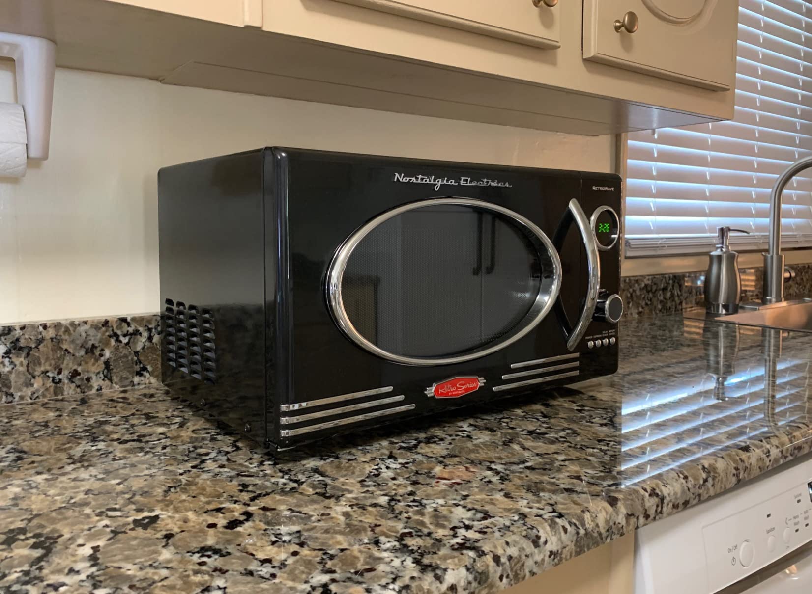 Nostalgia Retro Countertop Microwave Oven - 800-Watt - 0.9 cu ft - 12 Pre-Programmed Cooking Settings - Digital Clock - Kitchen Appliances - Aqua customer photo 2