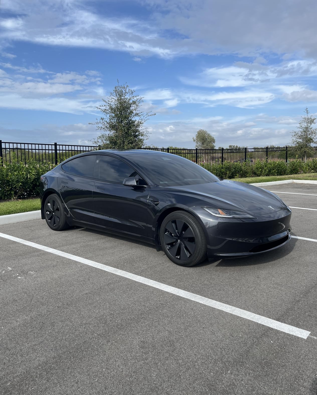 GYEON MOHS EVO Ceramic Coating for Cars High Gloss and Super Slick 30ml | Professional SiO2 ceramic coating delivers deep gloss and up to 3 years of hydrophobic UV protection - single-layer DIY customer photo 2