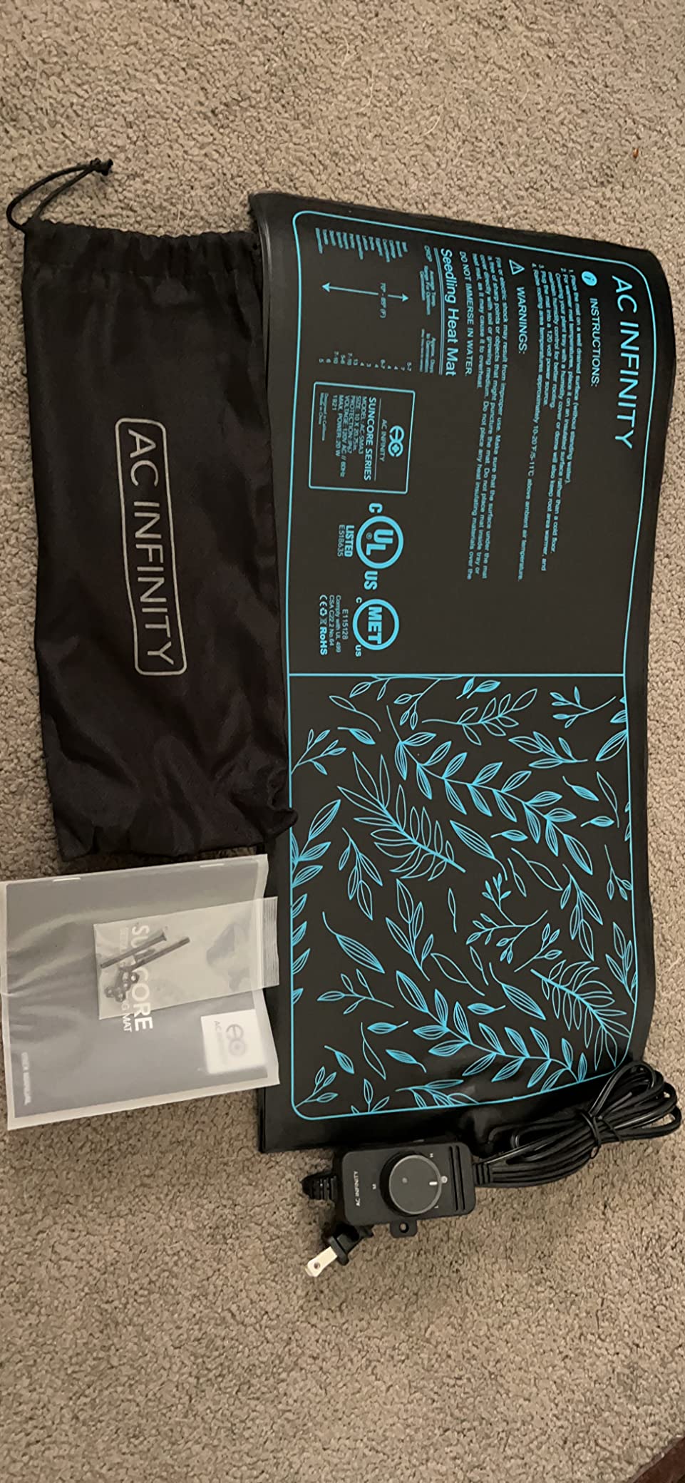 AC Infinity SUNCORE S3, Waterproof Seedling Mat with Heat Controller. | 10