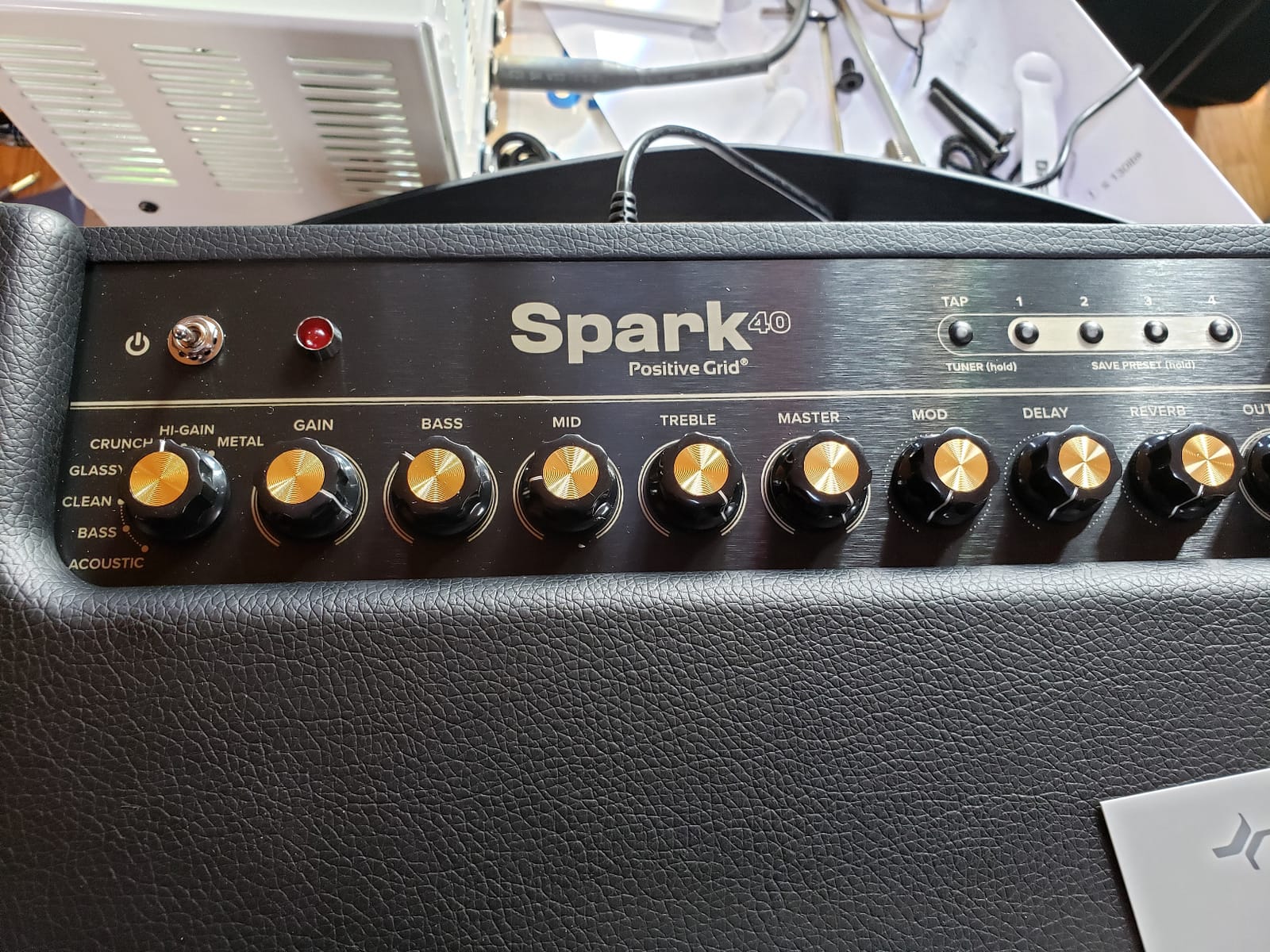 Positive Grid Spark Pearl 40W Smart Guitar Practice Amp & Bluetooth Speaker customer photo 2