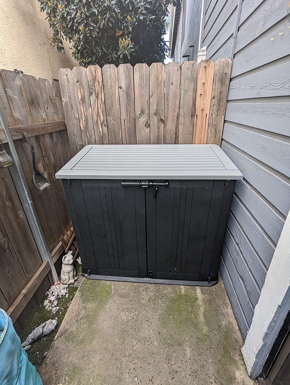 Keter Store-It-Out Prime 4.3 x 3.7 ft. Outdoor Resin Storage Shed with Easy Lift Hinges, Grey customer photo 1