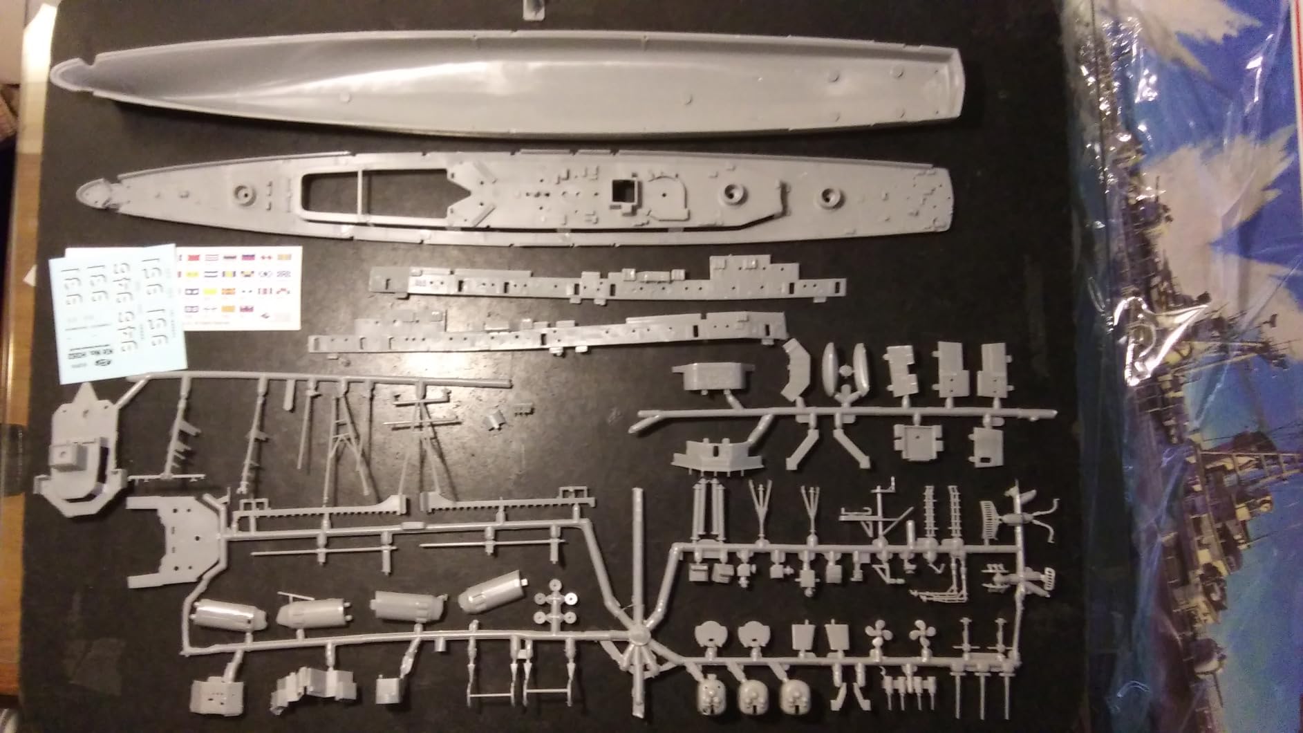 Atlantis USS Destry Plastic Model Kit - 1:320 Scale Naval Battleship Model for Collectors and Hobbyists customer photo 1