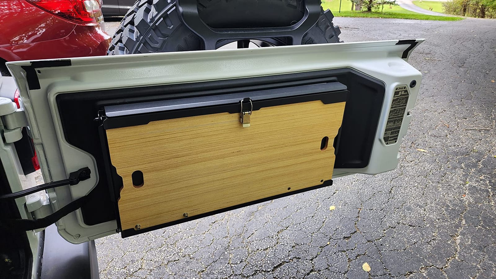 E-cowlboy Drop Down Tailgate Table for 2007-2024 Jeep Wrangler JK JKU JL JLU Unlimited Sports Freedom Sahara Rubicon Rear Door Foldable Table Cargo Shelf Storage Cargo Luggage Holder Carrier customer photo 1