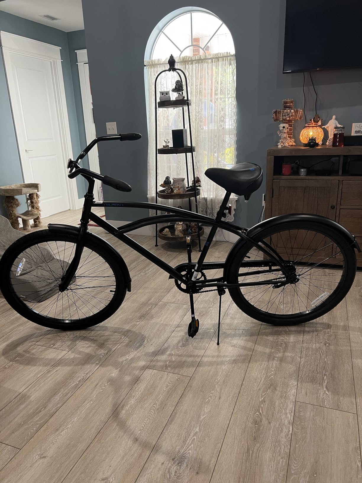 Schwinn Cruiser Bike, 26 Inch Bike for Women and Men, Beach Cruiser Bicycle, Linear Pull Brakes, Comfortable Padded Seat, Upright Riding Position, Adult Bicycle customer photo 1