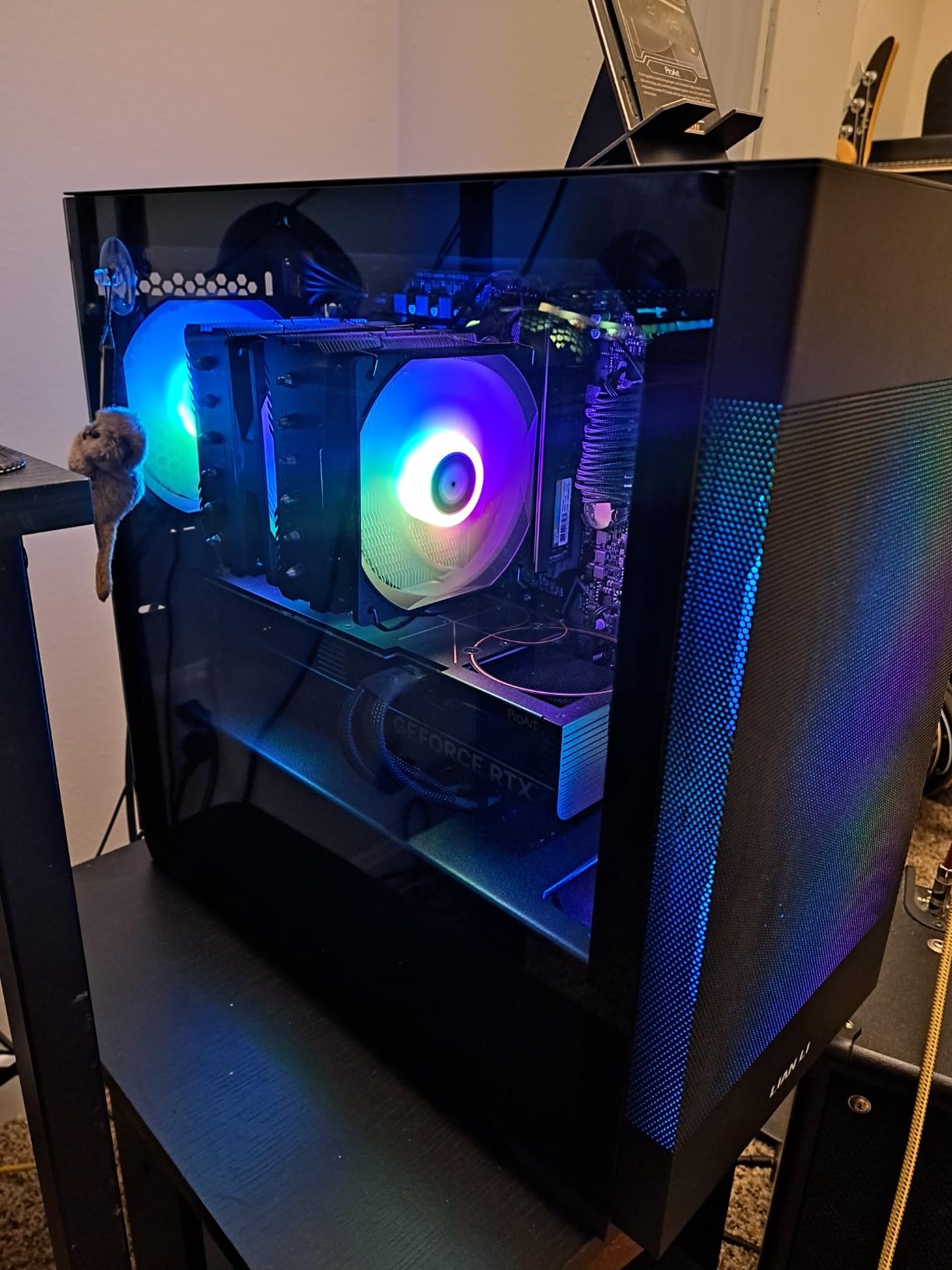 Lian Li LANCOOL 205M MESH High Airflow Micro ATX PC Case, RGB Gaming Computer Case, Mesh Front Panel Mid-Tower Chassis with 2x140mm ARGB PWM Fans Pre-Installed, Tempered Glass Side Panel (Black) customer photo 1
