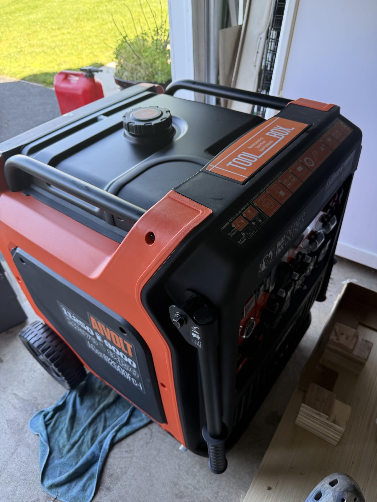 AIVOLT 1600W Super Quiet Inverter Generator 28lbs Portable for Camping customer photo 1