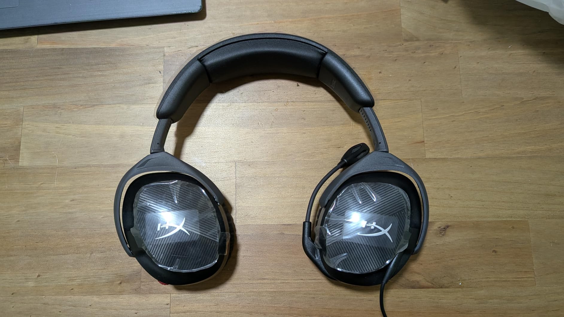 HyperX Cloud Stinger 2 - Gaming Headset, DTS Headphone:X Spatial Audio, Lightweight Over-Ear Headset with mic, Swivel-to-Mute Function, 50mm Drivers, PC Compatible - Black customer photo 2