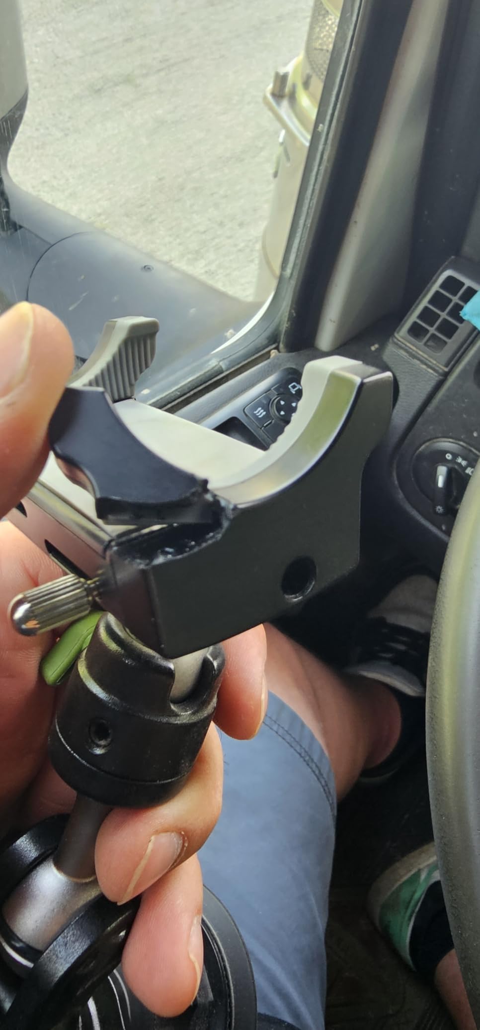 Semi Truck Phone Mount for Drivers, 360° Anti-Shake with Extension Rod | Class 8 Cab Suction Mount, Ultra-durable Metal, Fits Most Smartphones or Kenworth, Peterbilt, Freightliner customer photo 2