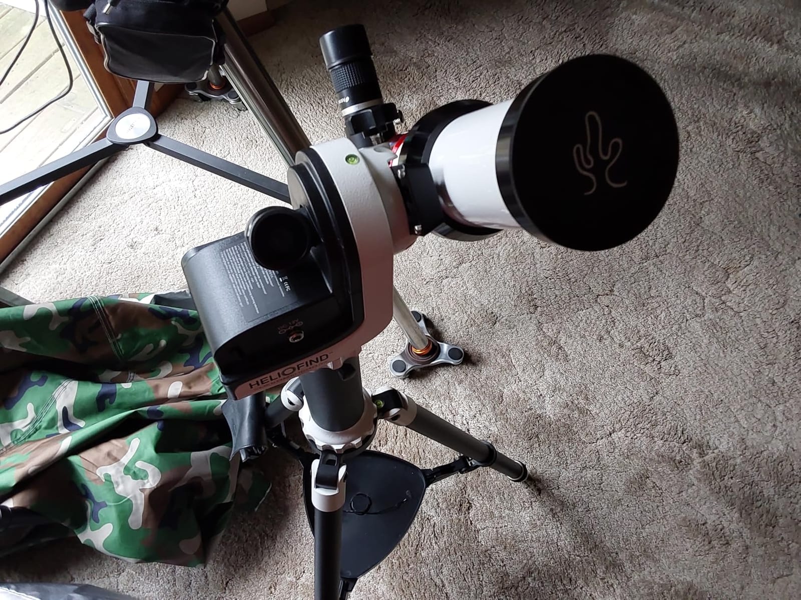 Sky Watcher Sky-Watcher SolarQuest Tracking Mount - Safe Solar Specific Alt-Az Mount (S21170) customer photo 2
