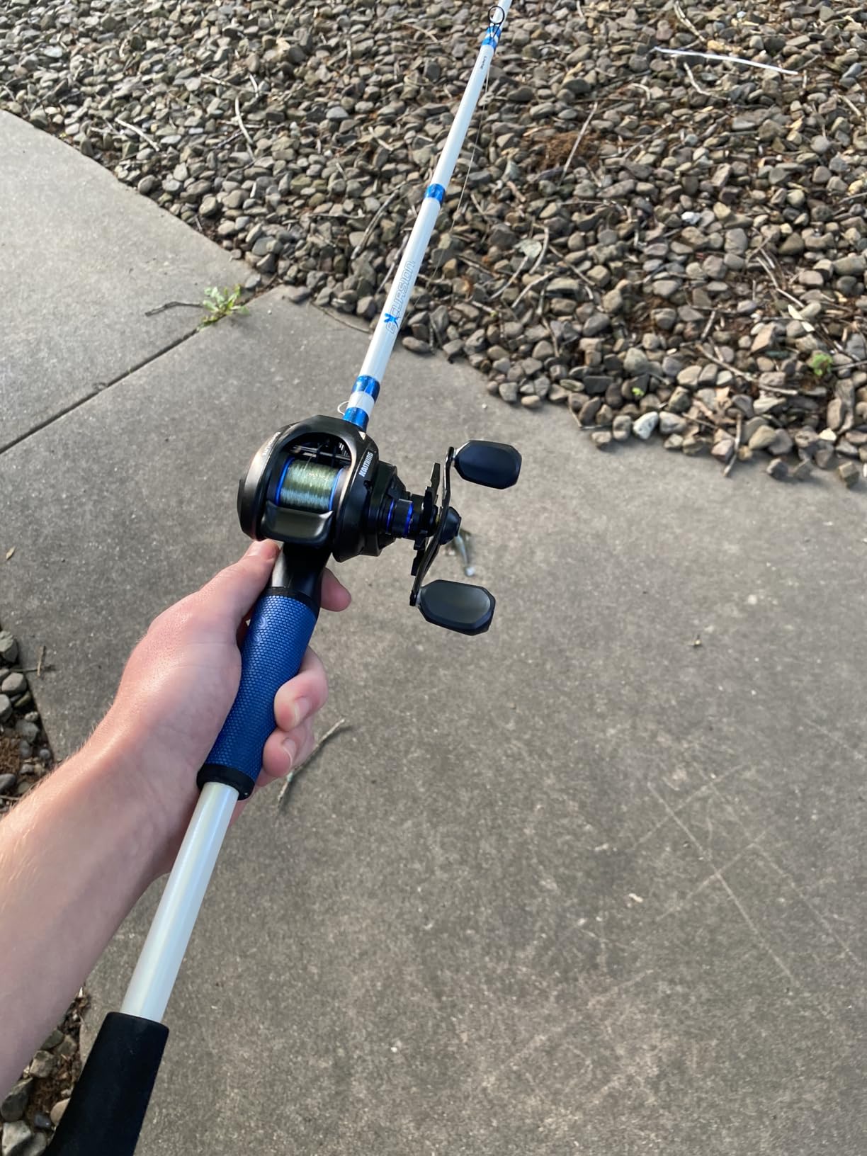 KastKing Centron Lite Baitcasting Fishing Reel - Lightweight, Glass Fiber Infused Nylon Frame - 7.6 OZ - 5 + 1 Anti-Reverse Ball Bearings, 7.1:1 High-Speed Gear Ratio Fishing Reel with Compact Design customer photo 2