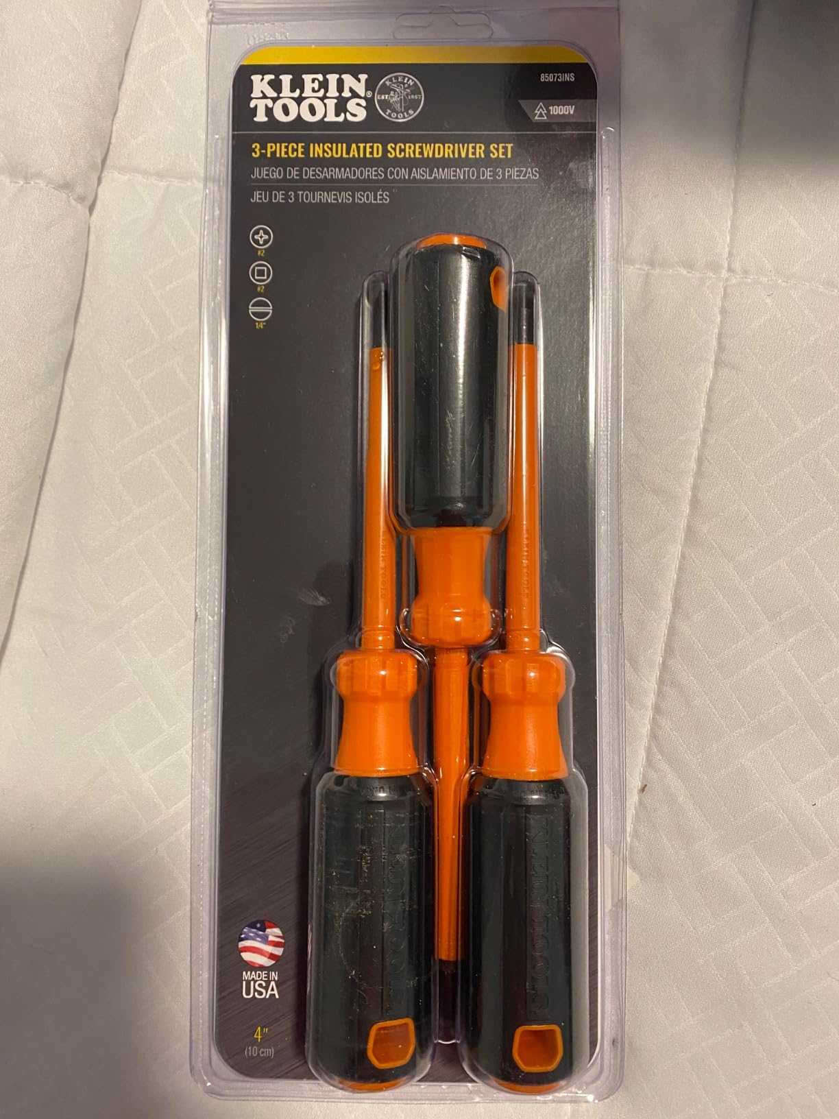 Klein Tools 85073INS Insulated Screwdriver Set, Made in USA, features 1000V Phillips, Slotted and Square Tips, Cushion Grip Handles, 3-Piece customer photo 1