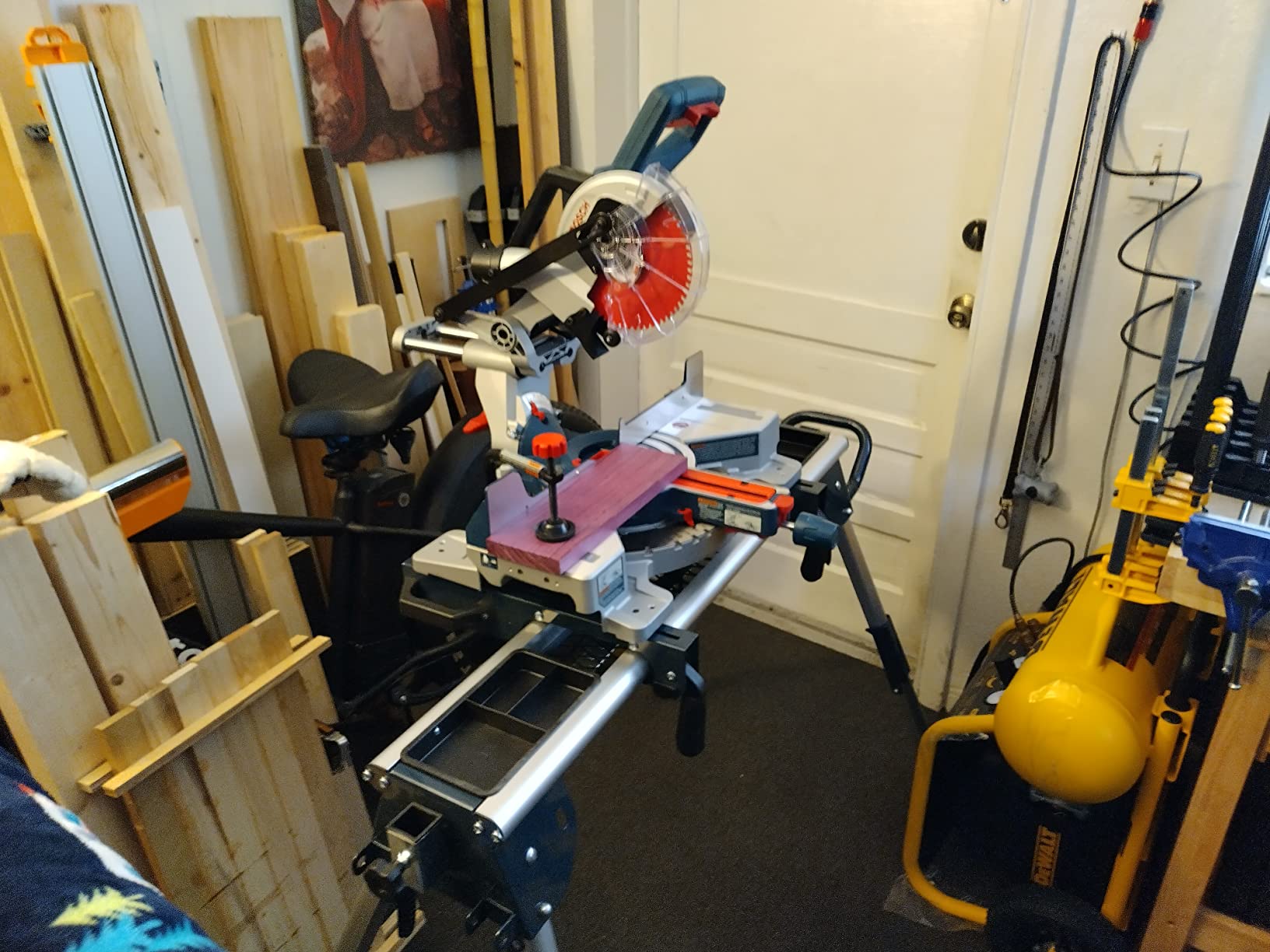 BOSCH GCM18V-07SN14 PROFACTOR 18V 7-1/4 In. Single-Bevel Slide Miter Saw Kit with (1) CORE18V 8 Ah High Power Battery customer photo 1