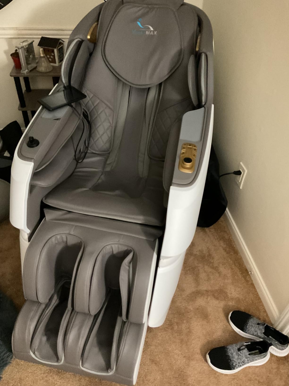 MassaMAX 2026 4D Massage Chair, Full Body Recliner with OTA Cloud Tech, Deep Yoga Stretch, 27 Auto Modes, 55