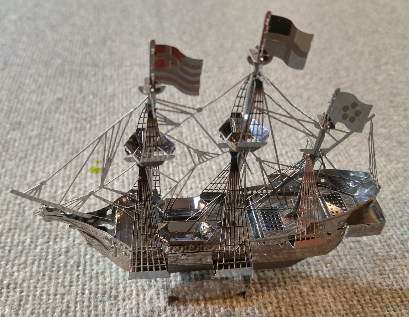Metal Earth Premium Series USS Midway Aircraft Carrier 3D Metal Model Kit Fascinations customer photo 1