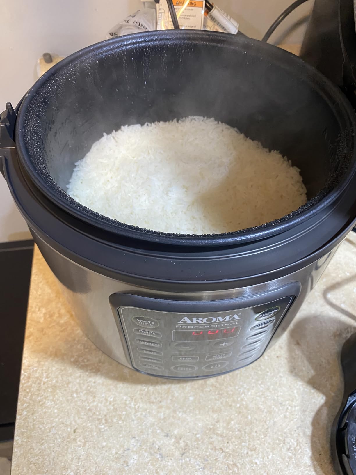 AROMA Professional Digital Rice Cooker, 10-Cup (Uncooked) / 20-Cup (Cooked), Multicooker, Slow Cooker, Steamer, Oatmeal Cooker, Egg Cooker, STS, 5 Qt, Gray, ARC-5200SG customer photo 2