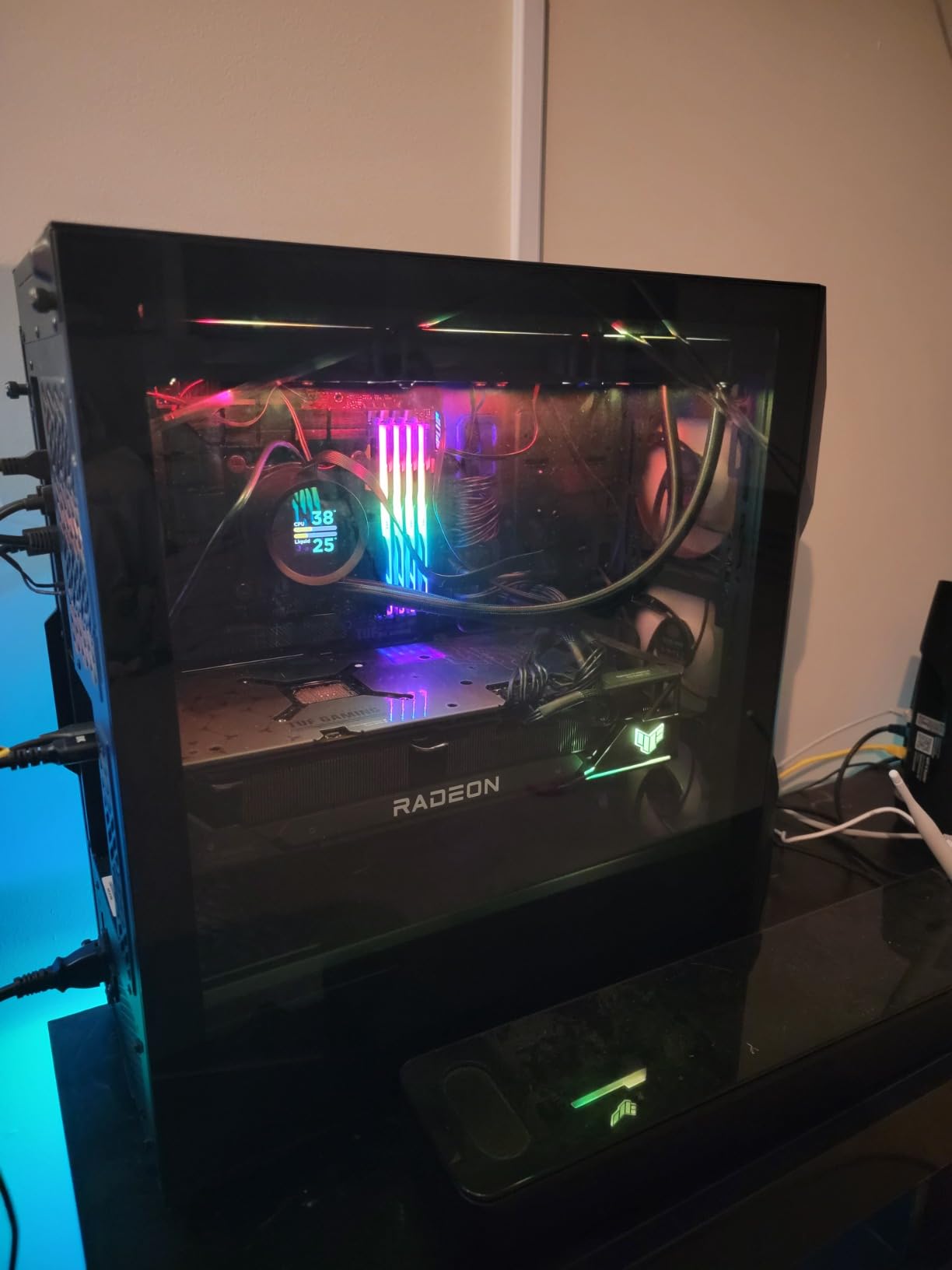 Cooler Master TD500 Mesh V2 Airflow ATX Mid-Tower Case, Polygonal Mesh, Crystalline Tempered Glass, Removable Top Panel, 3X Customizable 120mm PWM ARGB Fans, USB Gen 2 Type C (TD500V2-KGNN-S00) customer photo 2