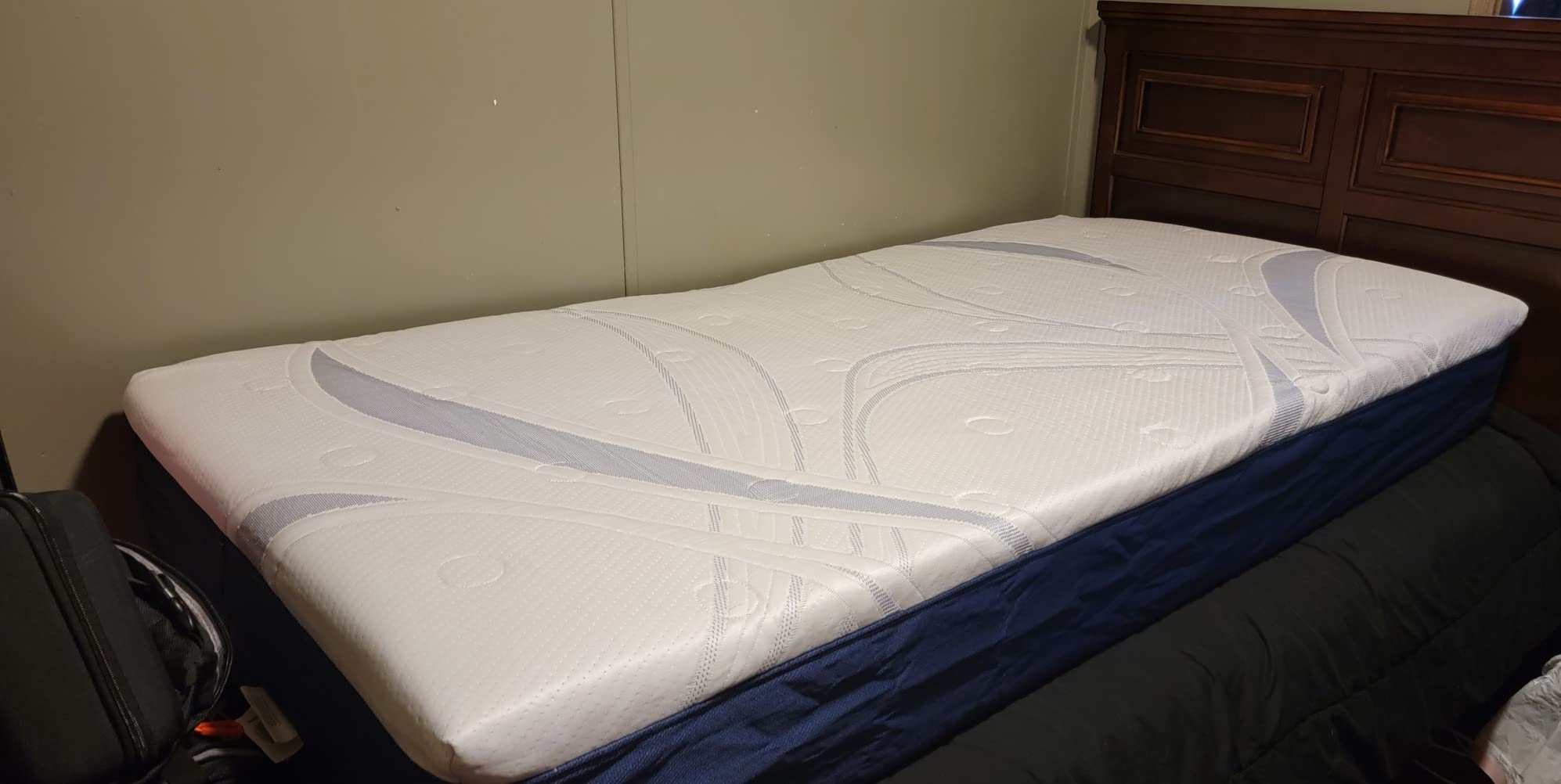 Ultimate 10 Inch Mattress - Memory Foam California King Mattress, Medium Firm Feel with Breathable, Cool-to-The-Touch Cover - Made in The USA, CertiPUR-US Certified customer photo 2