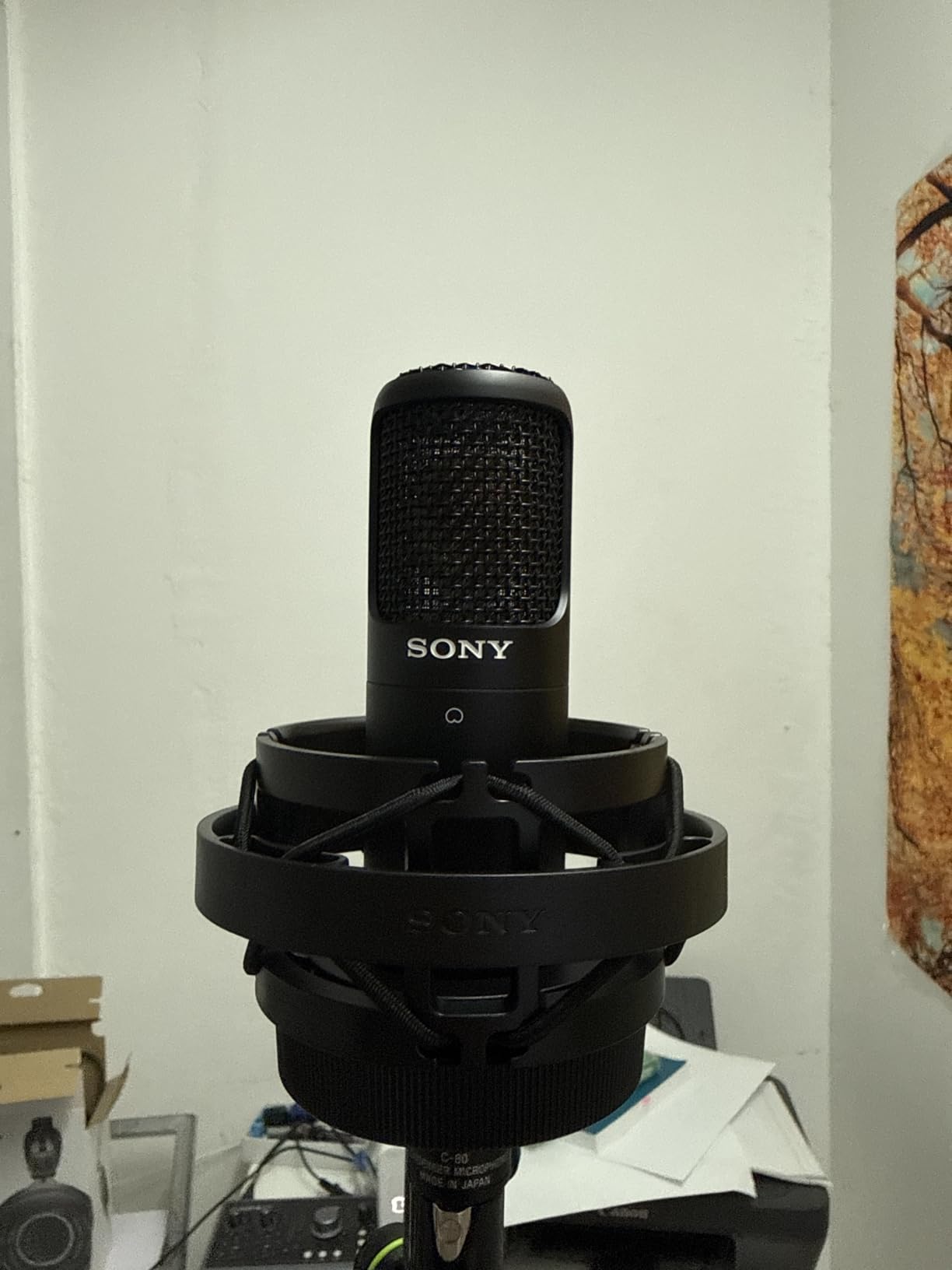 Sony Media C-80 Unidirectional Studio Condenser Microphone | Advanced Capsule Technology, Dual Diaphragm Configuration, and Acoustic Shifting Circuit customer photo 1