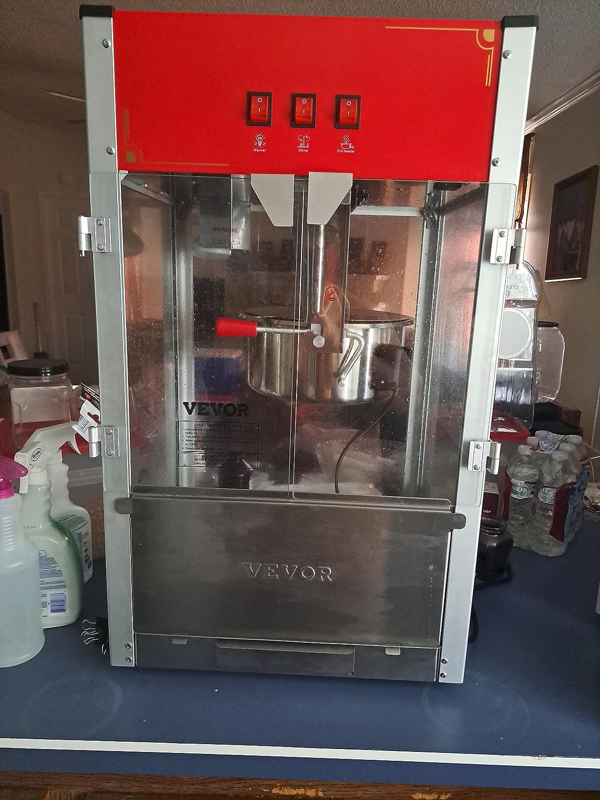 VEVOR Commercial Popcorn Machine, 12 Oz Kettle, 1440 W Countertop Popcorn Maker for 80 Cups per Batch, Theater Style Popper with 3-Switch Control Steel Frame Tempered Glass Doors, Red customer photo 1