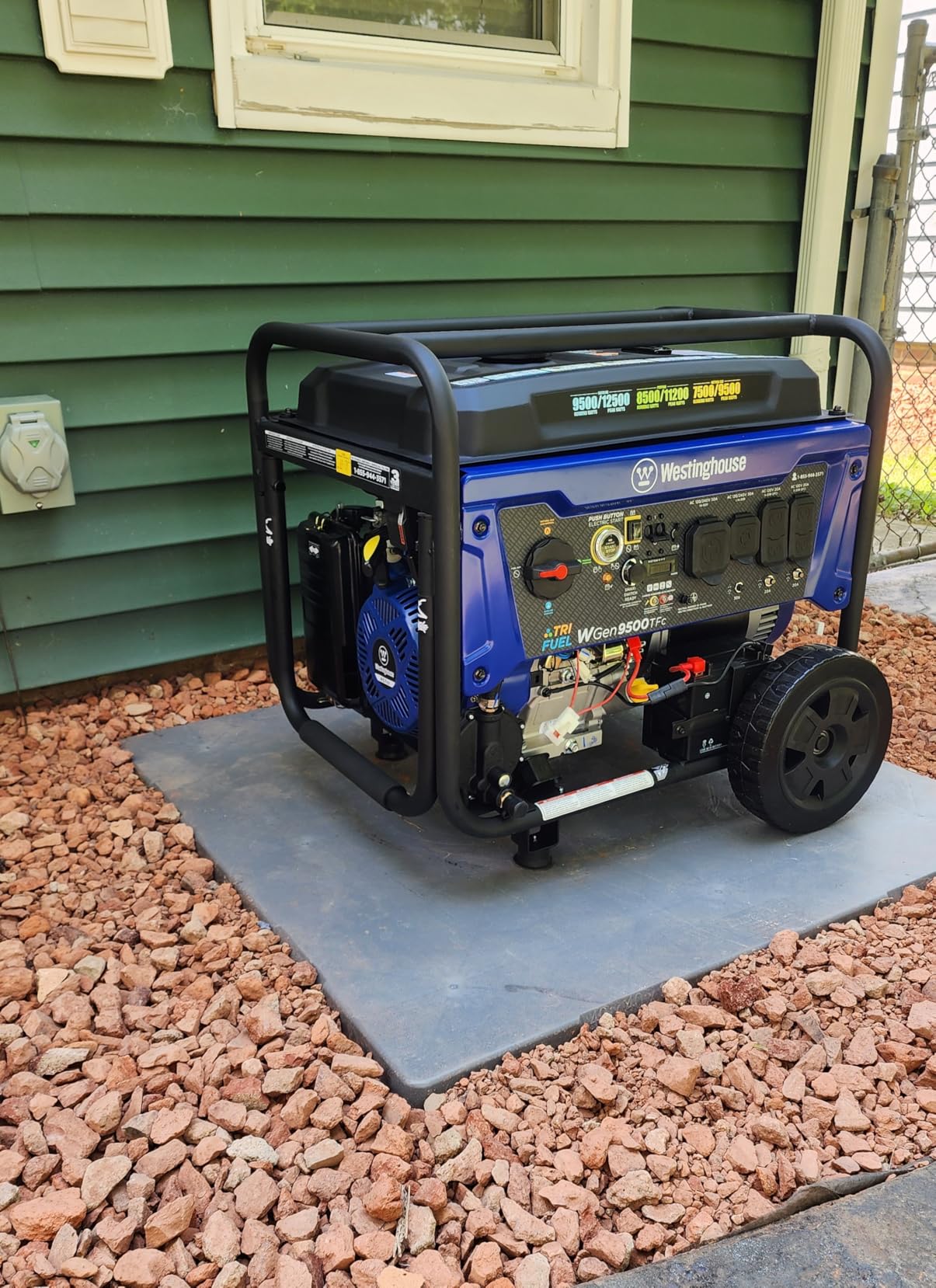 Westinghouse 12500 Peak Watt Tri-Fuel Home Backup Portable Generator, Remote Electric Start, Transfer Switch Ready, Gas, Propane, and Natural Gas Powered customer photo 1