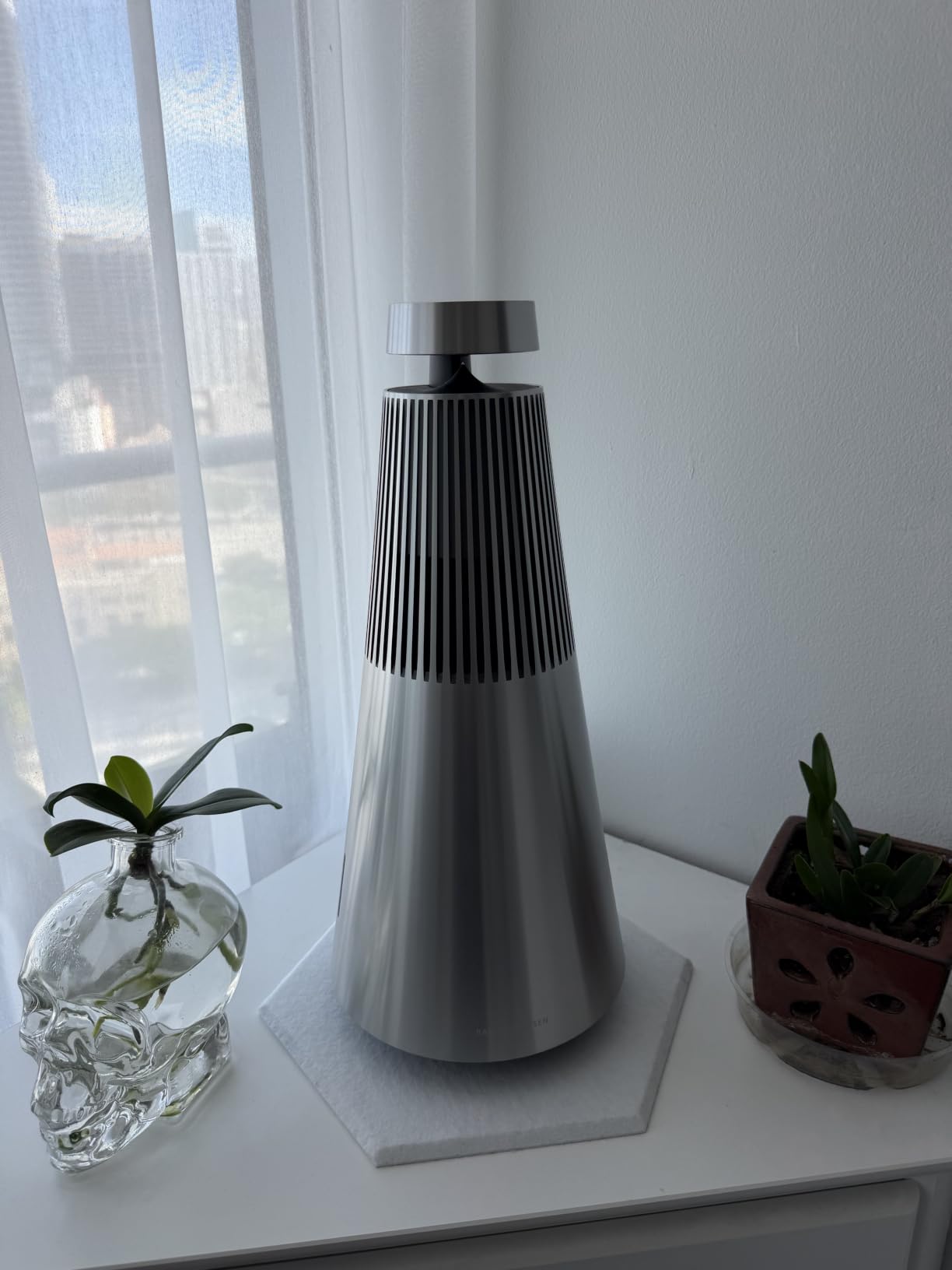 Beosound 2 (3rd Gen) WiFi Home Speaker - Gold Tone | 360 Degree Room-filling Sound, Floorstanding or Bookshelf, High-grade Aluminium, Elegant and Powerful customer photo 2