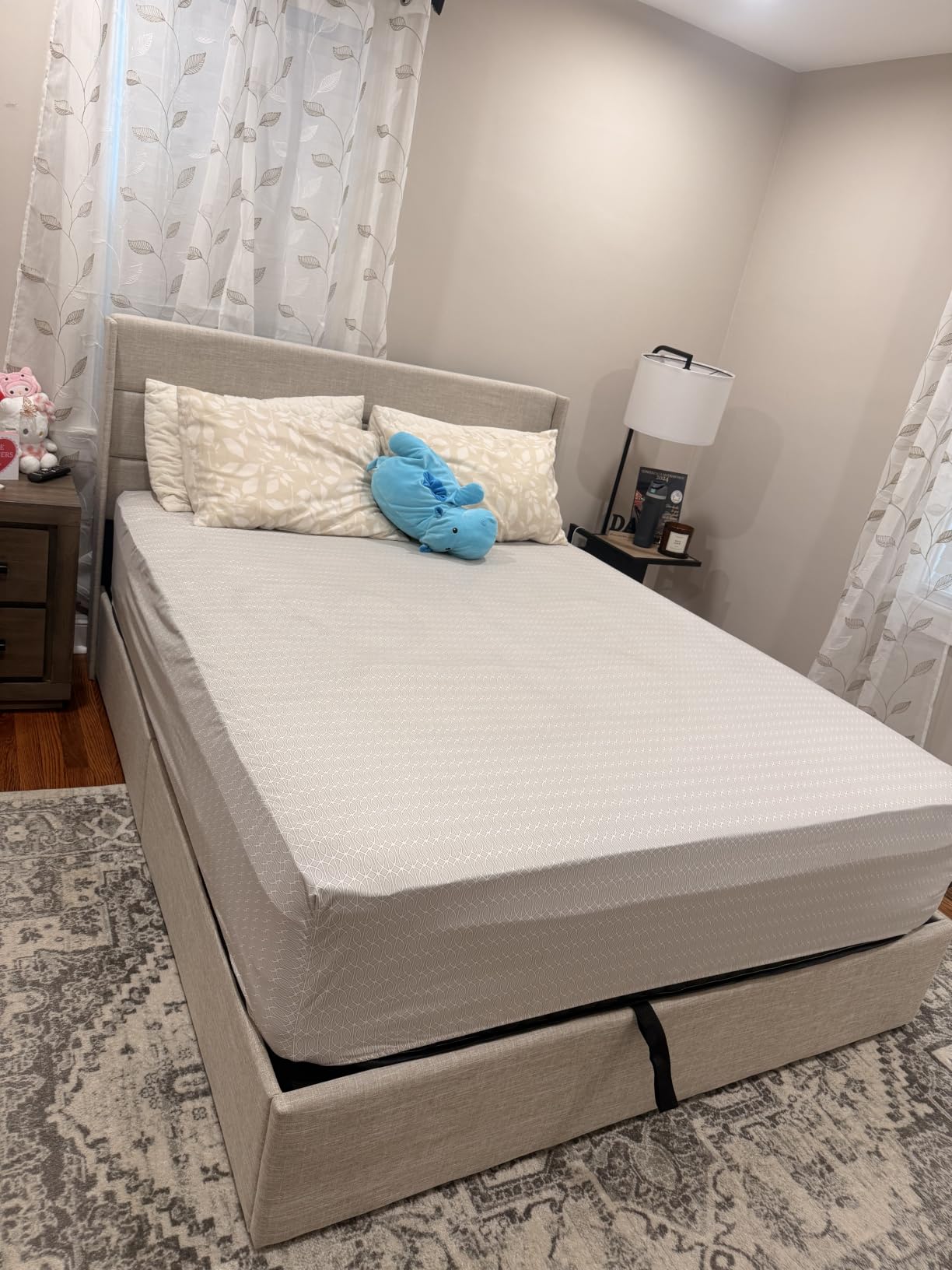 Allewie King Size Lift Up Hydraulic Storage Bed Frame Light Beige | Modern Wingback Headboard, Hydraulic Support Storage, No Box Spring Needed customer photo 2