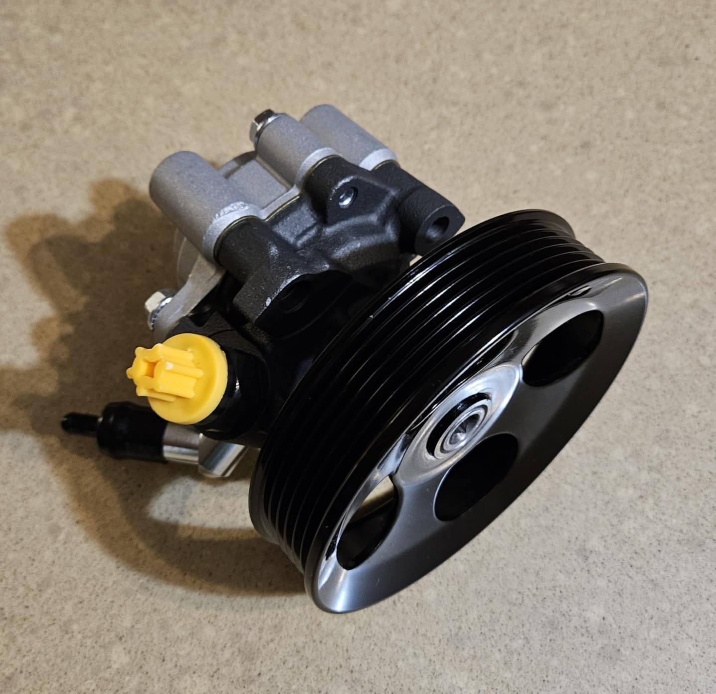 Power Steering Pump 20-8739 Fits for Silverado 1500/2500/3500 | Power Steering Pump for Suburban Tahoe Sierra Yukon C1500 C2500 C3500 V8 5.3L 5.7L 6.0L 7.4L Replace OE 15909826 16045591 customer photo 1