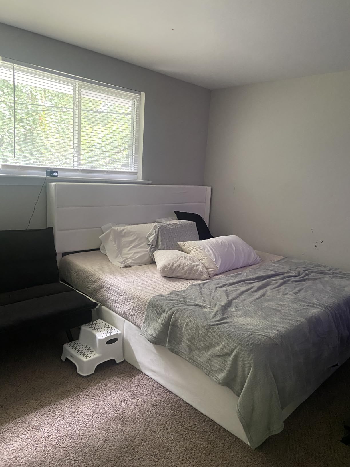 SHA CERLIN Queen Size Lift Up Hydraulic Storage Bed Frame Light Grey | Modern Wingback Headboard, Upholstered Platform Bed Frame, Hydraulic Underneath Storage, No Box Spring Needed customer photo 2