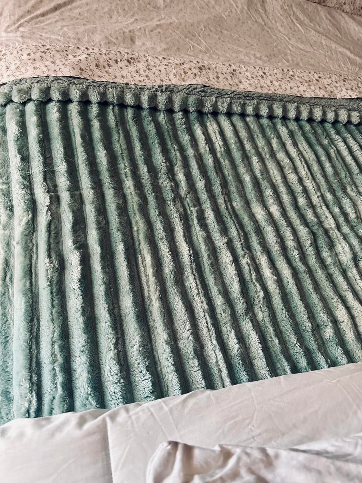 Bedsure Heated Blanket Electric Throw - Thick Striped Fast Heating Electric Blanket with Preheat Function, 6 Heat & 6 Timer (Up to 10H), 8H Auto Off, ETL Certified, Gifts for Women (50