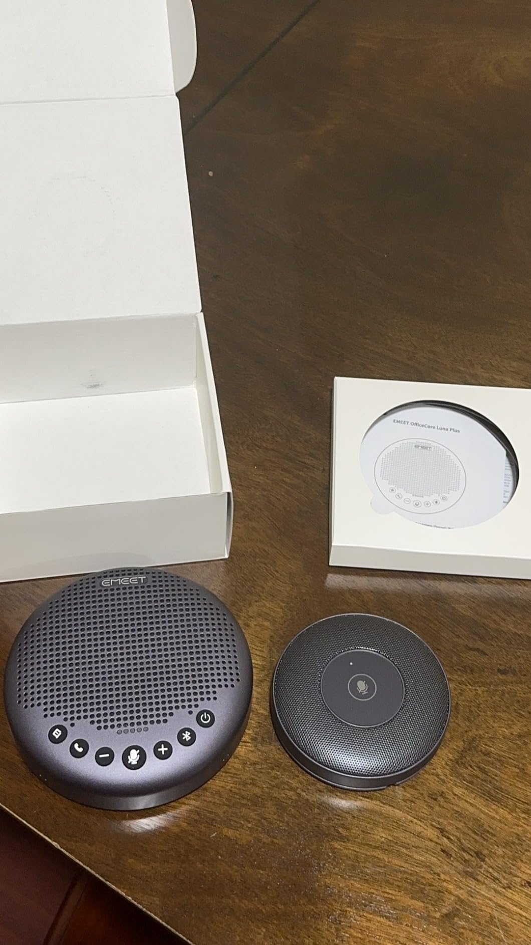 EMEET Luna Plus Kit Conference Speaker and Microphone with 8+1 Mics | 360° Pickup, Noise Reduction, Bluetooth/USB/Dongle Speakerphone for 14 Users w/Daisy Chain for 25, Works w/ Leading Platforms customer photo 1