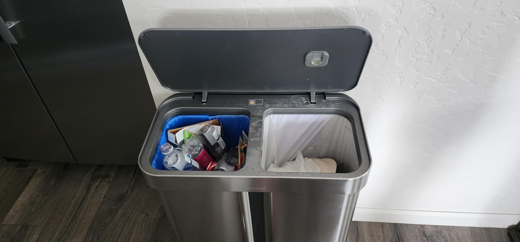 simplehuman Step Recycler, 58L / 15.3 Gallon Dual Compartment Kitchen Trash Can, 150,000-Step Pedal, Lid Shox® Technology, Liner Rim System, Liner Pocket®, Brushed Stainless Steel with Plastic Lid customer photo 2