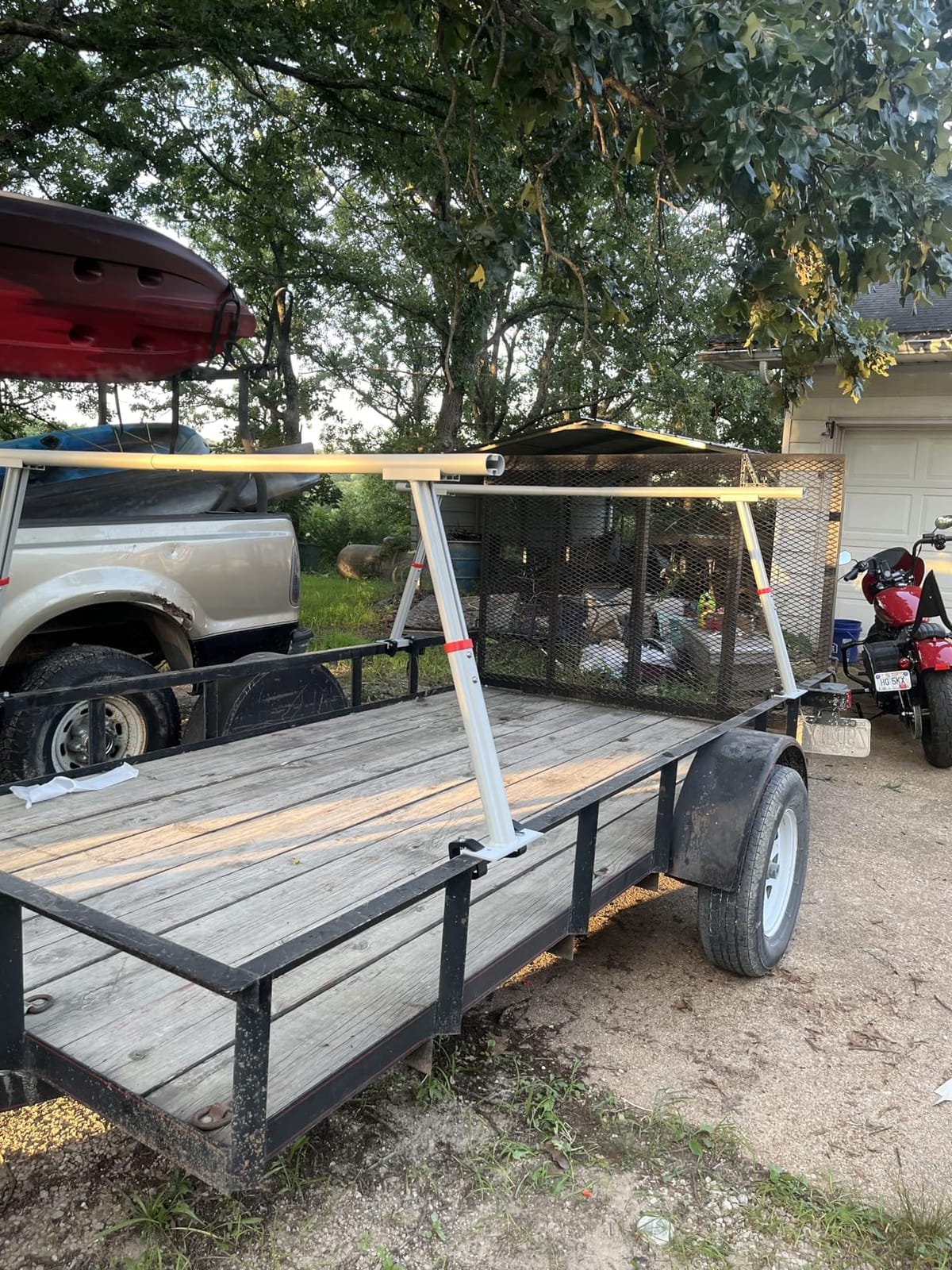 VEVOR Truck Rack with 8 Non-Drilling C-Clamps, 19-34in Adjustable Height Aluminum Ladder Rack for Truck, 800 lbs Capacity Heavy Duty Truck Bed Rack Two-Bar Set for Kayak, Surfboard, Lumber, Ladder customer photo 1