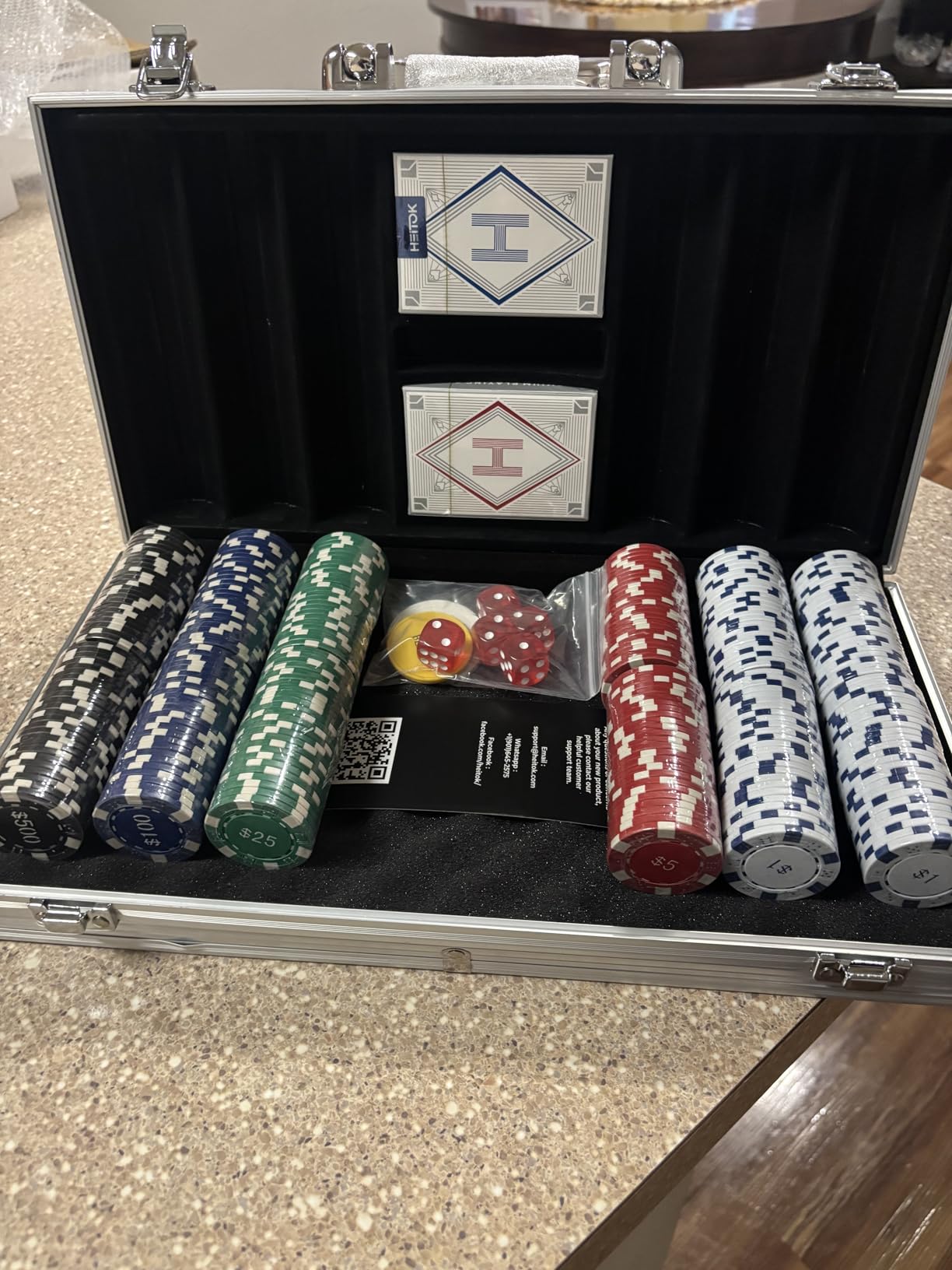 HEITOK Poker Chips, 500PCS Poker Chip Set with Aluminum Travel Case, Waterproof of 11.5 g Poker Set for Texas Holden Blackjack Gambling | 500 blank 11.5g iron-core poker chips with aluminum case, cards, dice and buttons for 2-10 player game nights customer photo 1