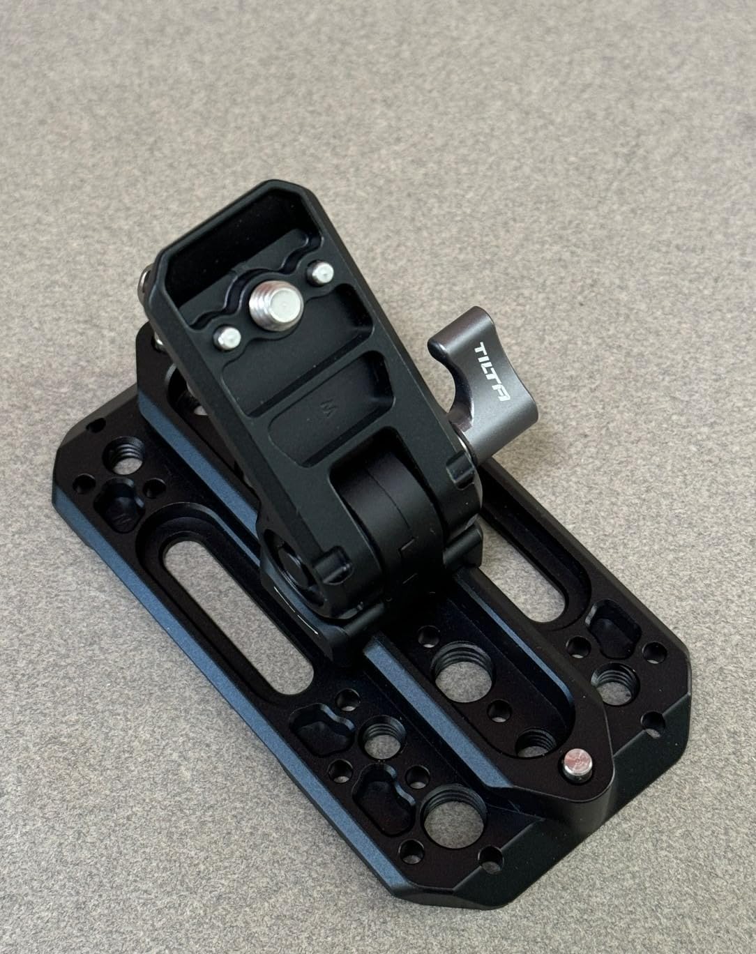 Tilta Aluminum Adjustable Accessory Mounting Plate for DSLR Cameras | Built-in NATO Rail | Rotating Design | 1/4