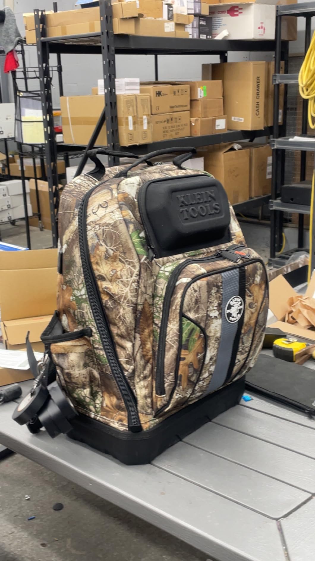 Klein Tools 62800BPCAMO Backpack Tool Bag, Tradesman Pro Extra-Large 40-Pocket Jobsite Camo Tool Backpack with Molded Bottom, Charging Port customer photo 1
