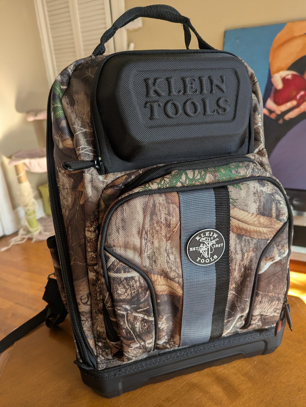 Klein Tools 62800BPCAMO Backpack Tool Bag, Tradesman Pro Extra-Large 40-Pocket Jobsite Camo Tool Backpack with Molded Bottom, Charging Port customer photo 2