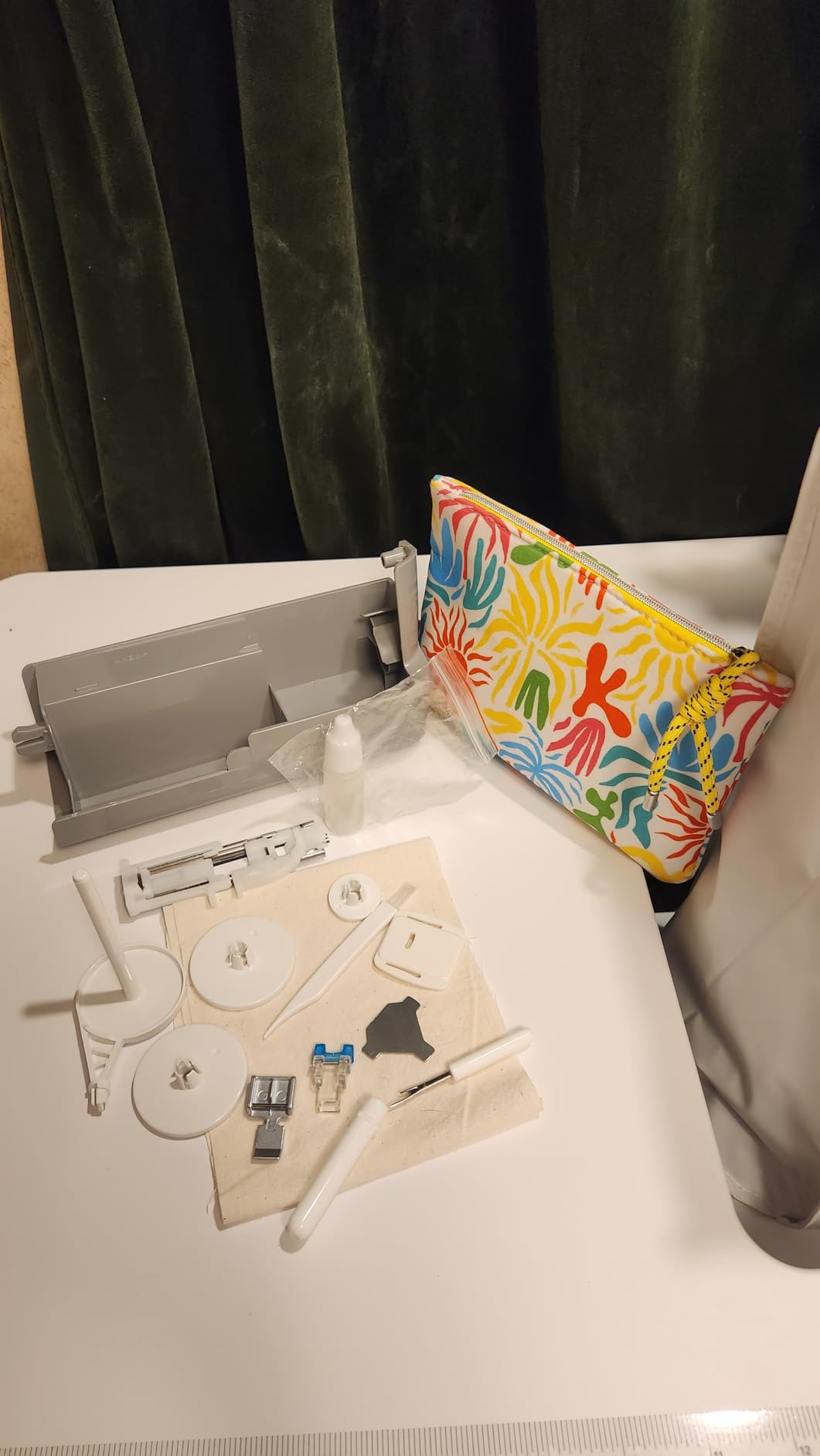 Janome Loft 100 Computerized Sewing Machine, 100 Stitches, LCD customer photo 1