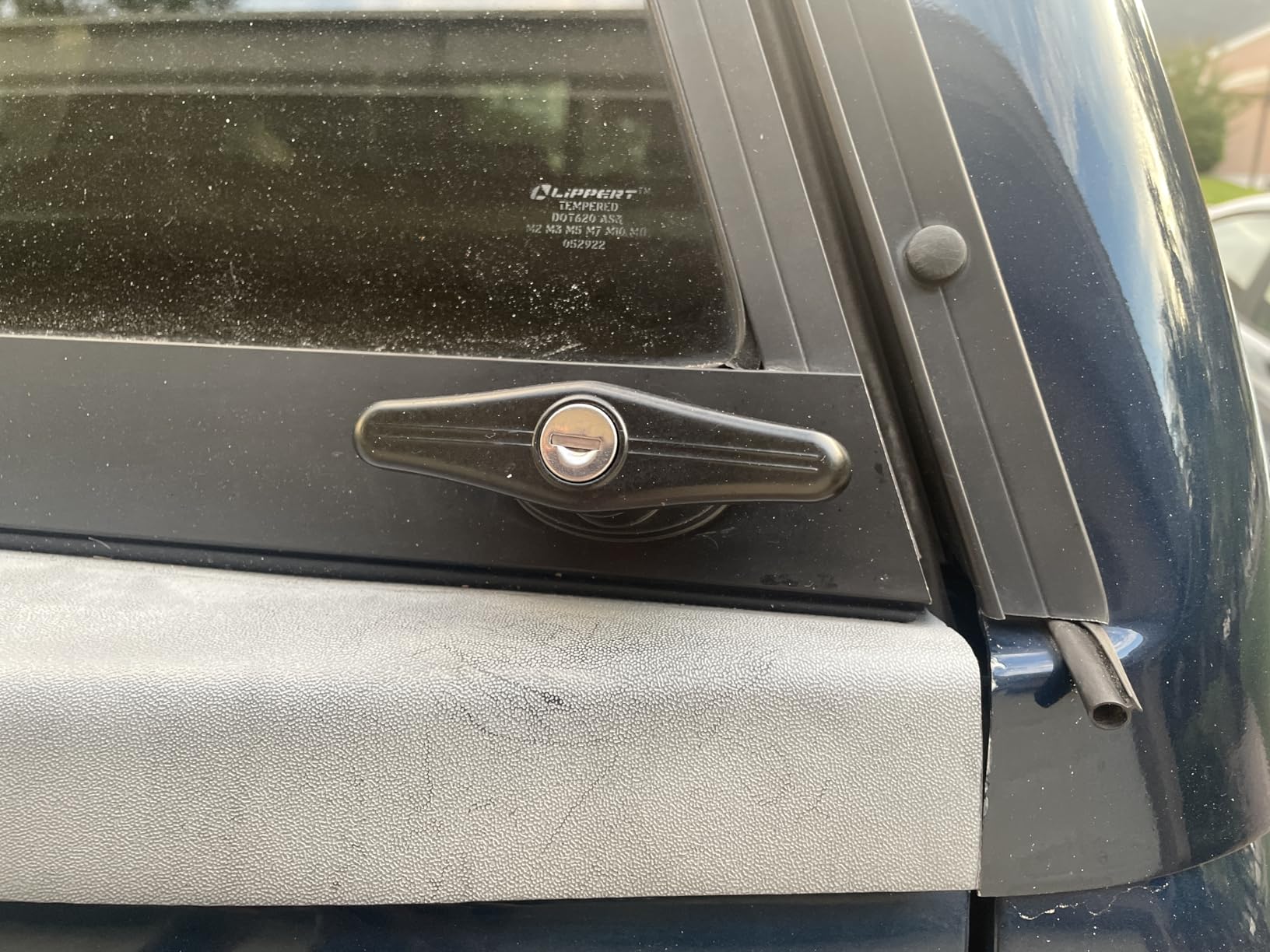 Truck Cap Locking T-Handle, Matching Set T-Handles Lock, Truck Cap Topper Camper Shell Locking T-Handle, Keyed Alike Black T-Handle Lock kit (Left&Right)-Complete Set (2 Locks) customer photo 2