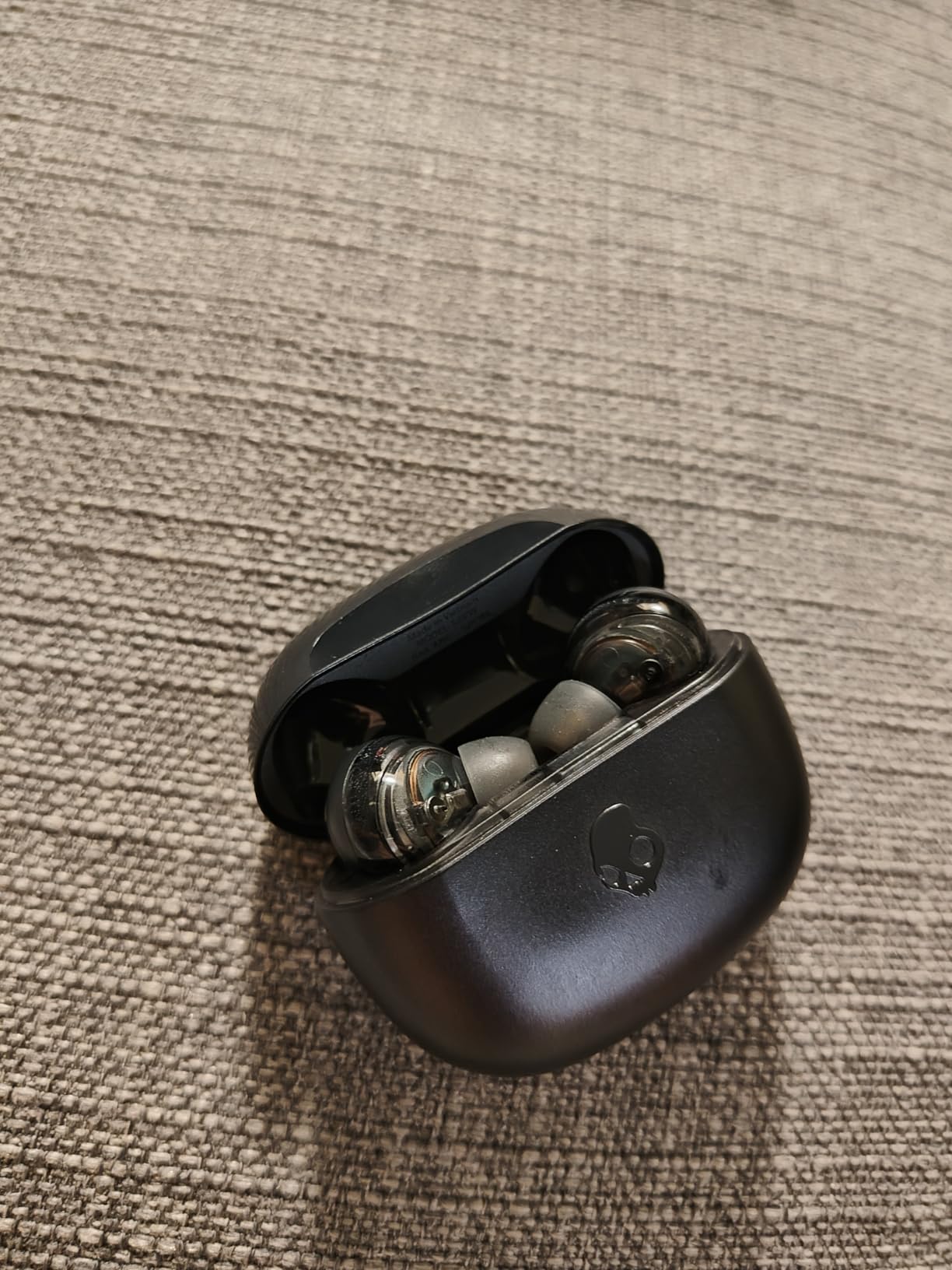 Skullcandy Rail ANC Active Noise Cancelling Wireless Earbuds - True Black | In-Ear, Bluetooth, 38 Hours Battery, Customizable Sound customer photo 1