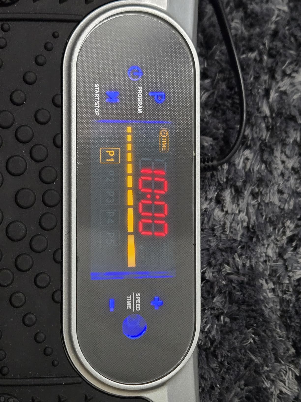 AXV Vibration Plate Fitness Platform Exercise Machine Body Vibrating Board | Curved Design Powerful 200W Bluetooth Oscillating Shake Plate with Handles customer photo 1