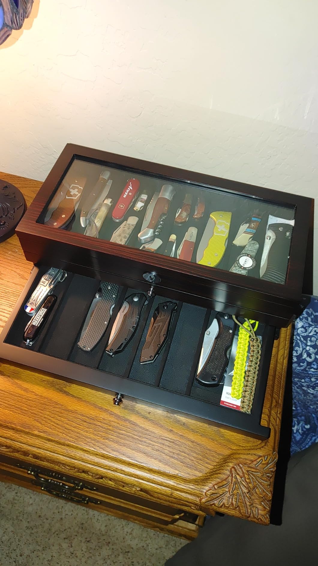Knife Display Case, 22-26 Slot Storage Box, Ebony Veneer, 3-Tier, Lockable, Showcase & Organizer for Pocket Knives, Men Gift, 15.9x7.8x4.5 inches customer photo 2