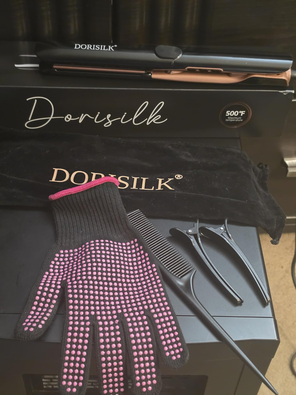 DORISILK 500 Degree High Temp Professional Hair Straightener, 30s Fast Heating Ceramic Flat Iron, 2 in 1 Hair Straightener and Curler, Plasma Flat Iron Get Frizz-Free, Dual Voltage for Travel Using customer photo 2